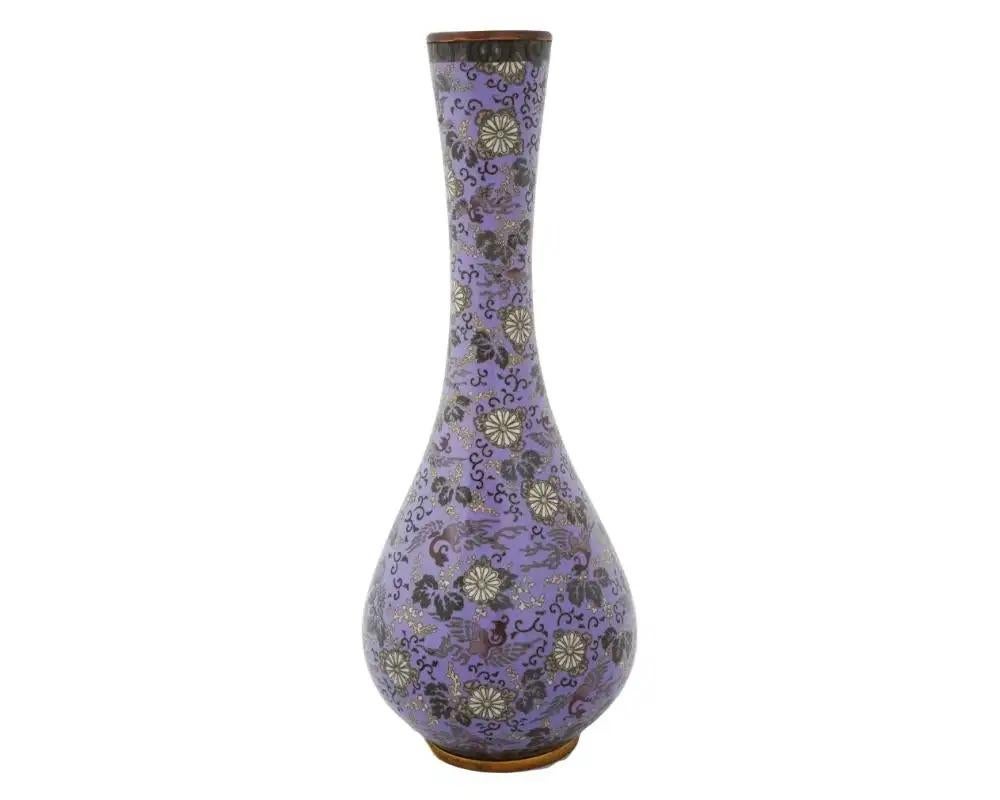 Cloisonné Grande vaso giapponese Cloisonne in smalto viola lavanda con uccelli Paulownia e Phoenix in vendita