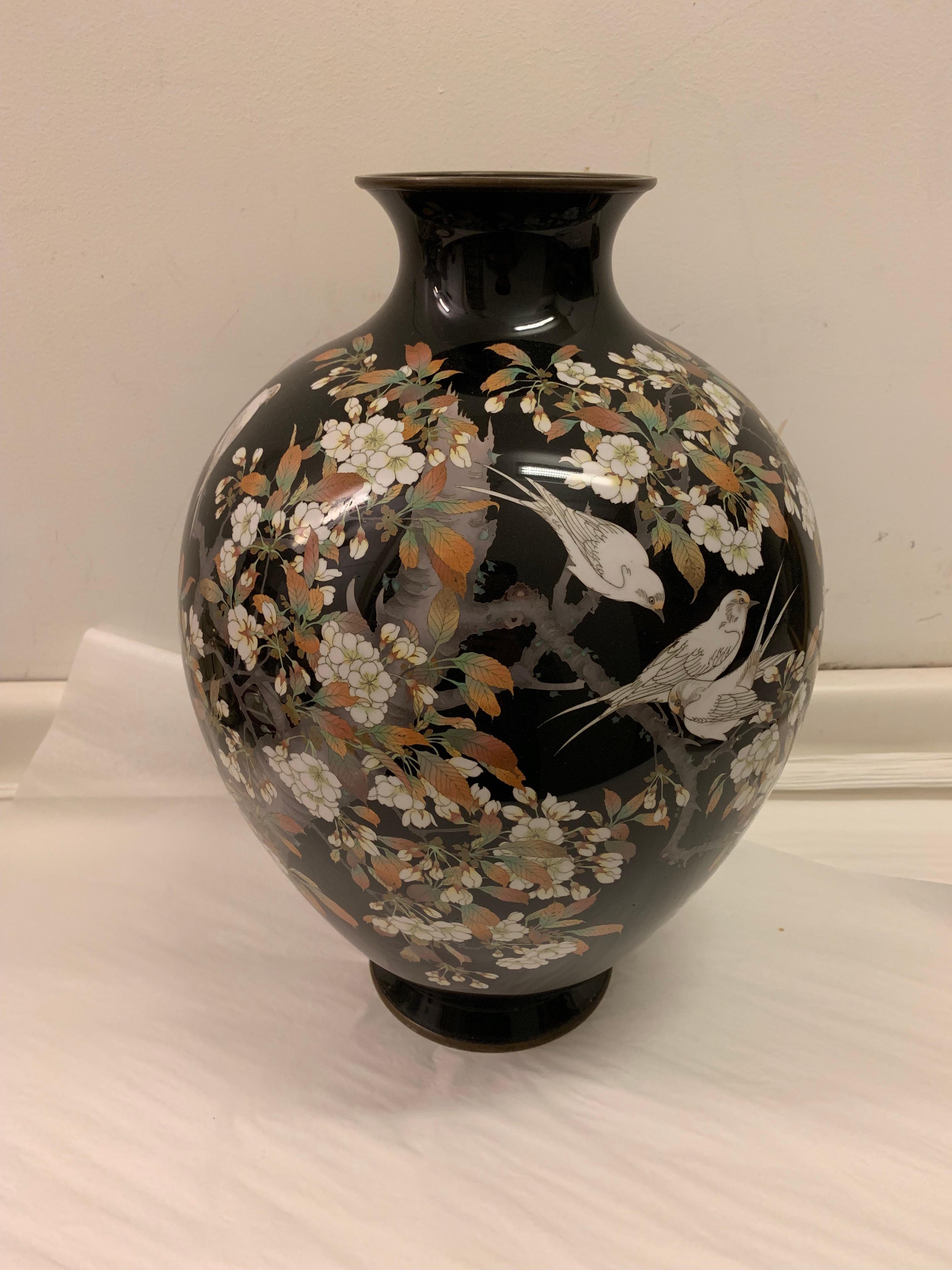 Große japanische Cloisonné-Vase:: um 1900 1