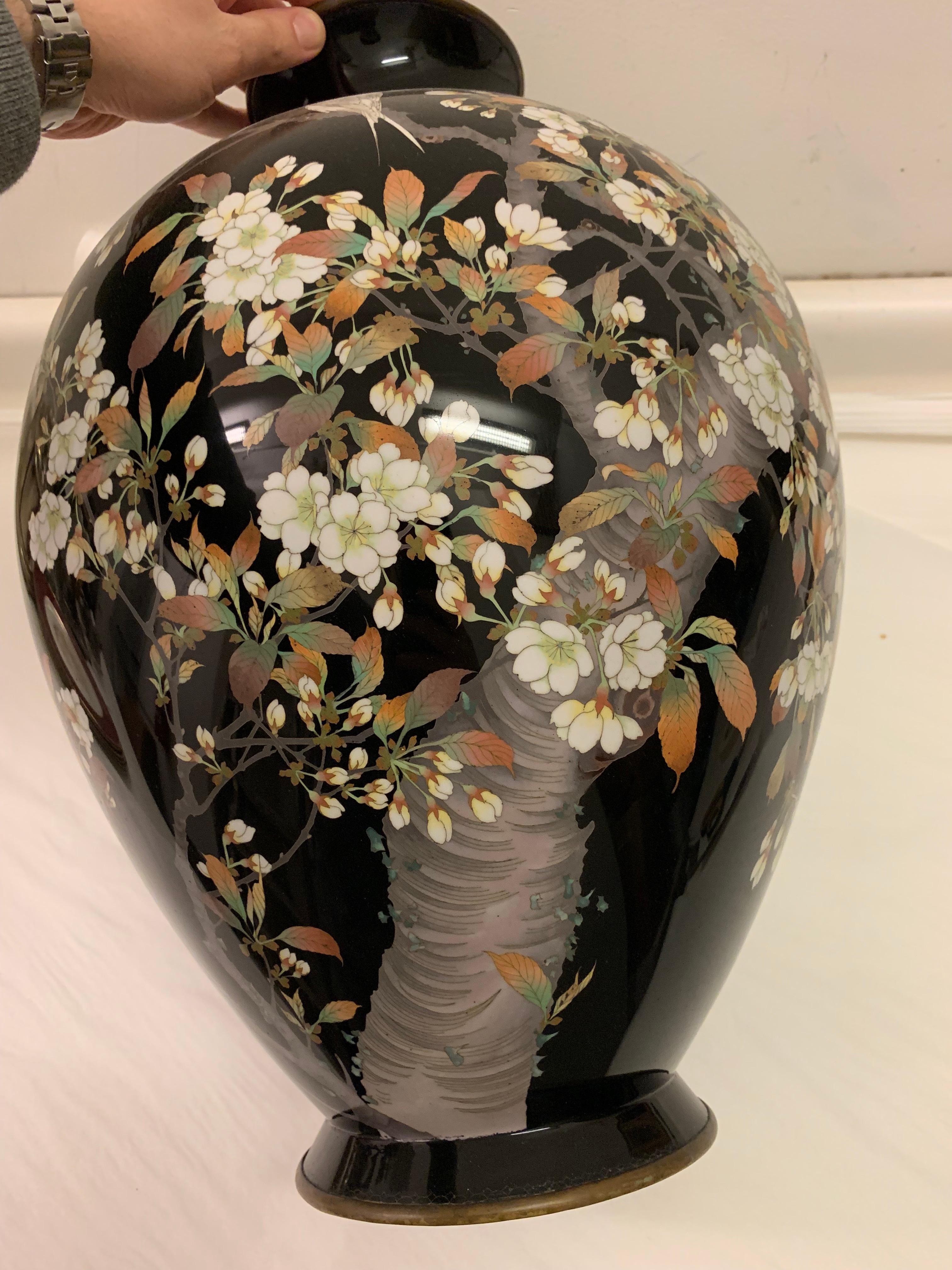 Große japanische Cloisonné-Vase:: um 1900 2