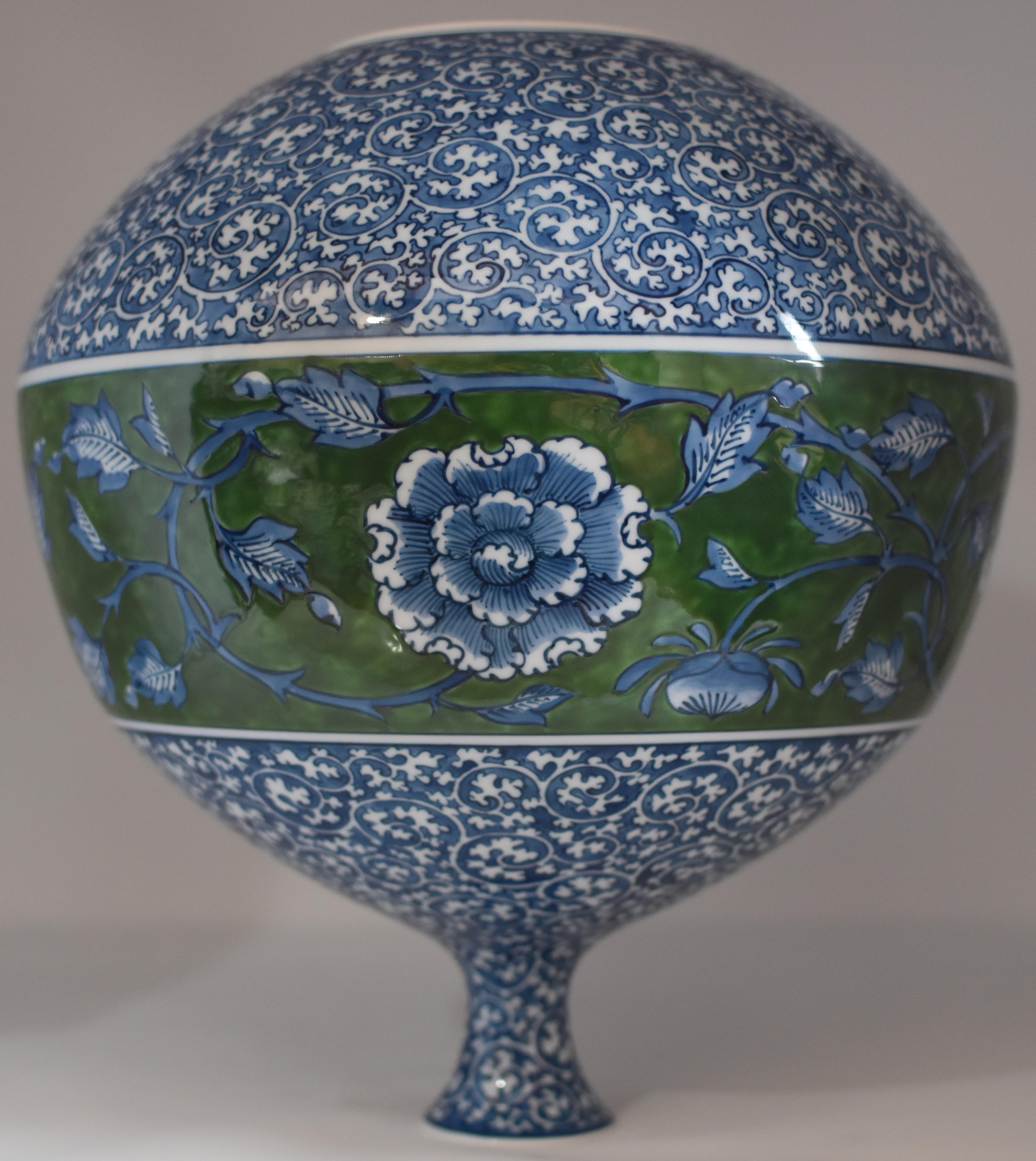 Japanese Large Blue Green Porcelain Vase by Contemporary Master Artist 3