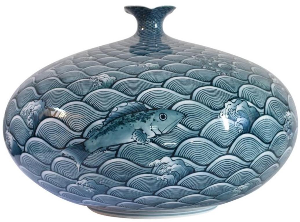 Outstanding Japanese contemporary sometsuke (blue underglaze) porcelain vase, extremely intricately hand-painted in shades of blue on a stunningly shaped rotund body, a signed masterpiece by highly acclaimed and award-winning master porcelain artist