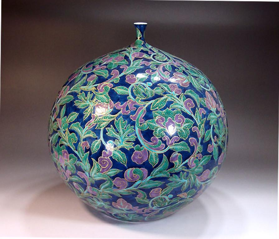 Large Japanese Contemporary Green Purple Blue Porcelain Vase by Master Artist In New Condition For Sale In Takarazuka, JP