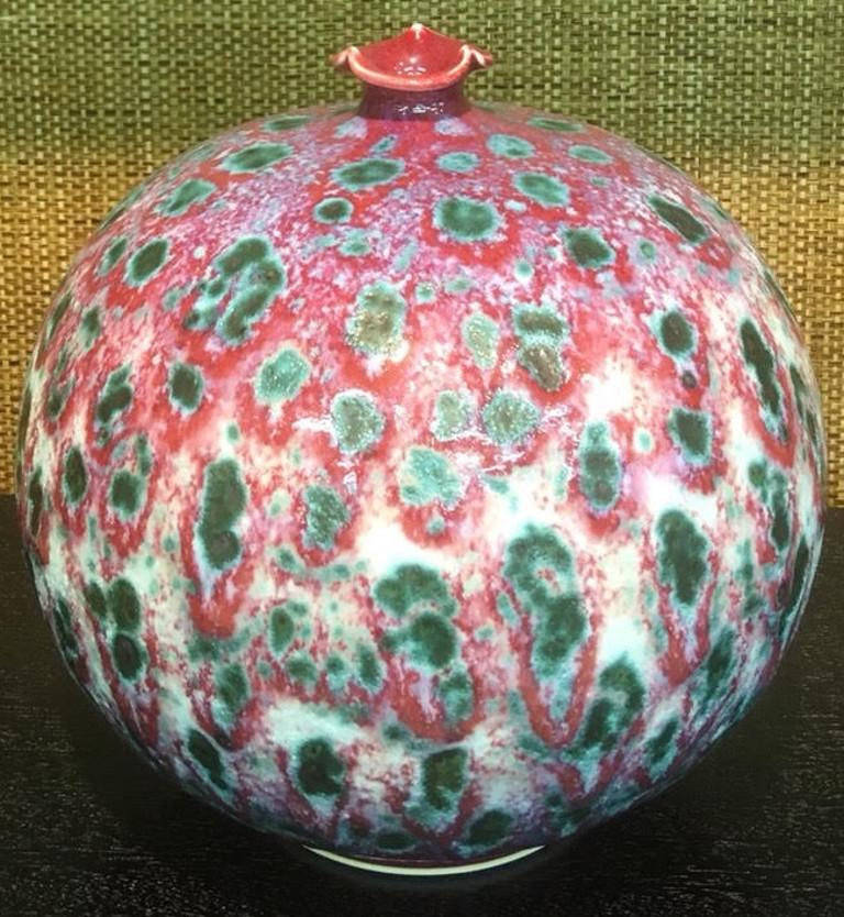 Large Japanese Contemporary Green Hand-Glazed Porcelain Vase by Master Artist 1