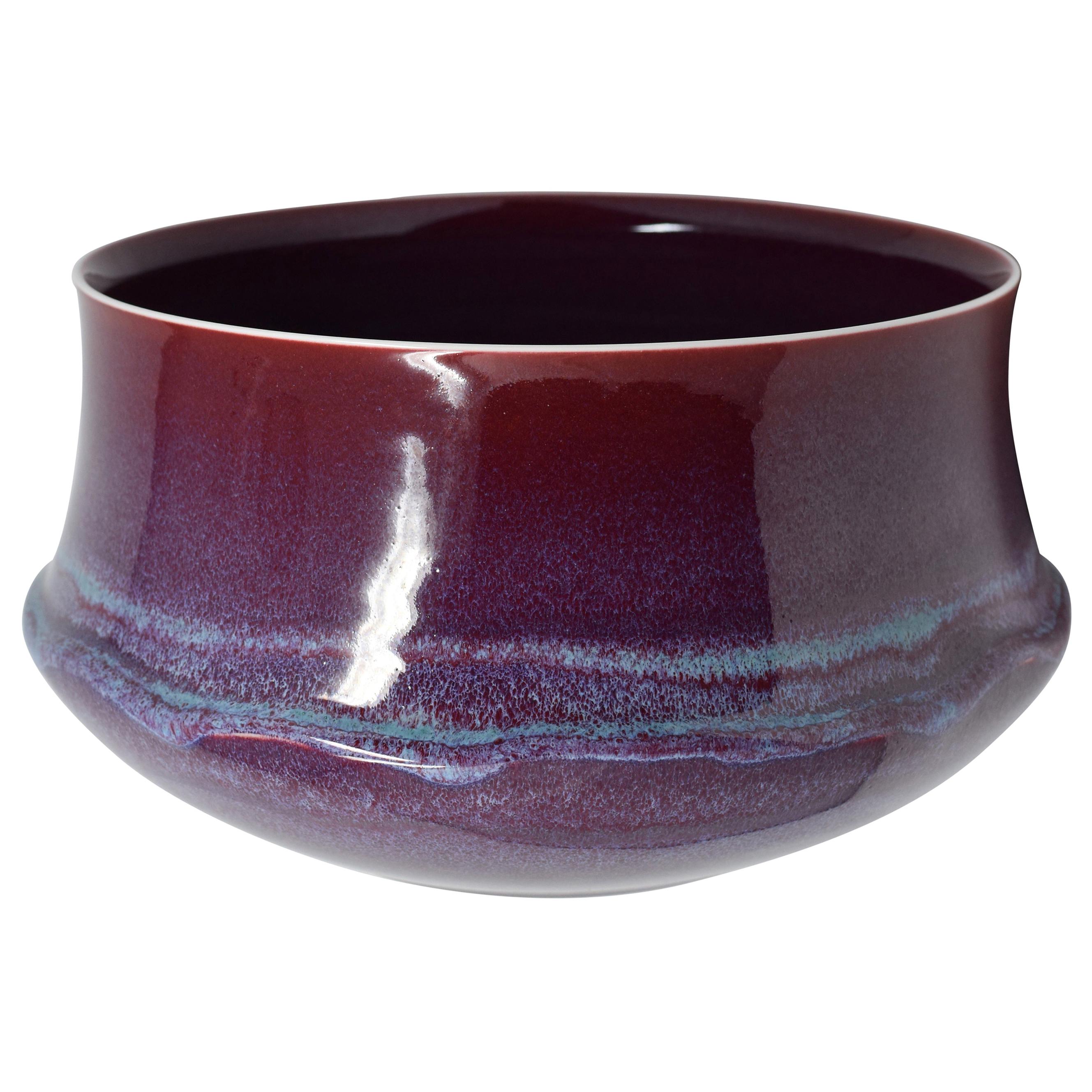 Contemporary Japanese Hand-Glazed Red Purple Porcelain Vase by Master Artist, 2 In New Condition For Sale In Takarazuka, JP