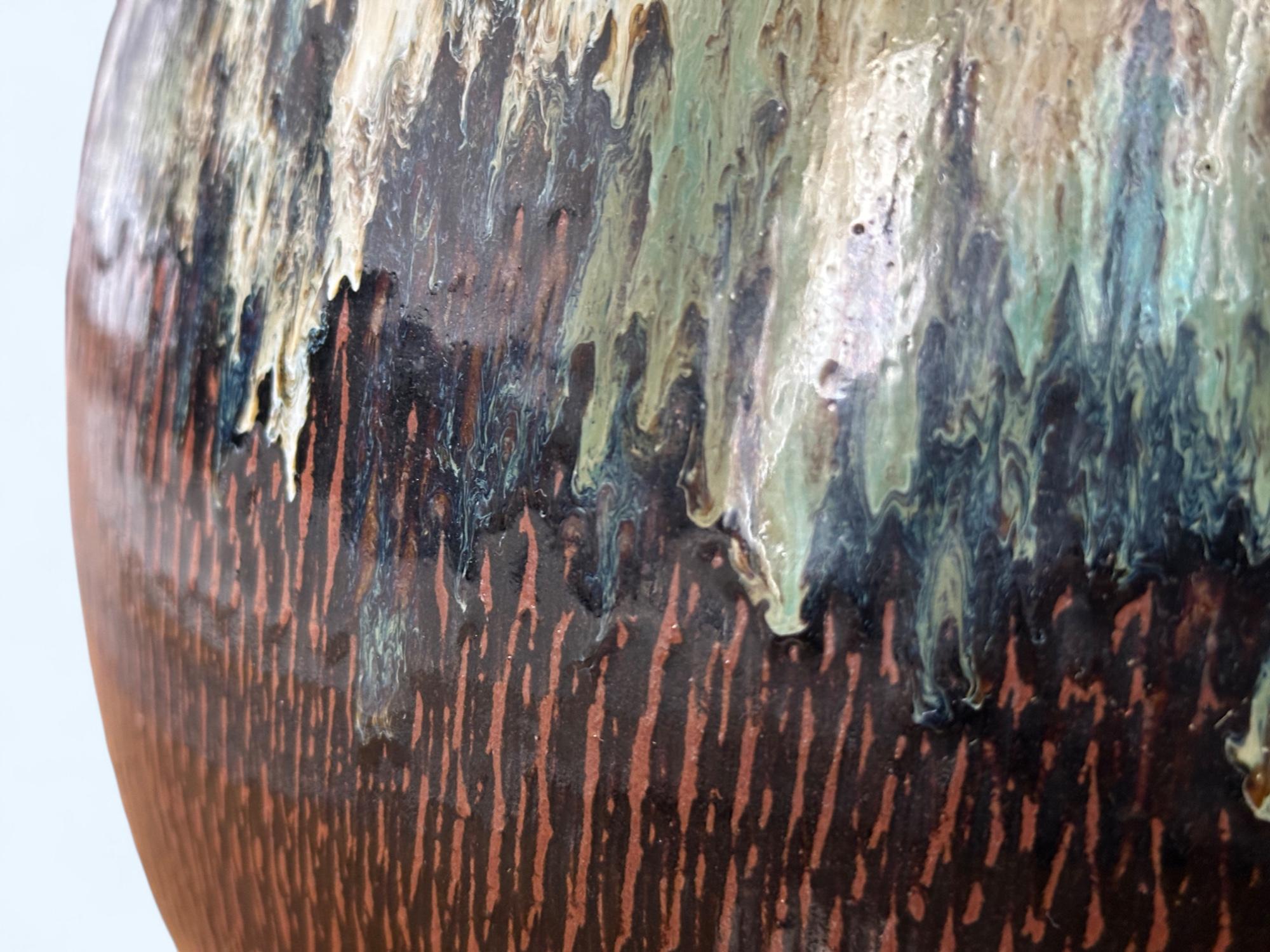 Grand vase japonais en céramique émaillée signé 