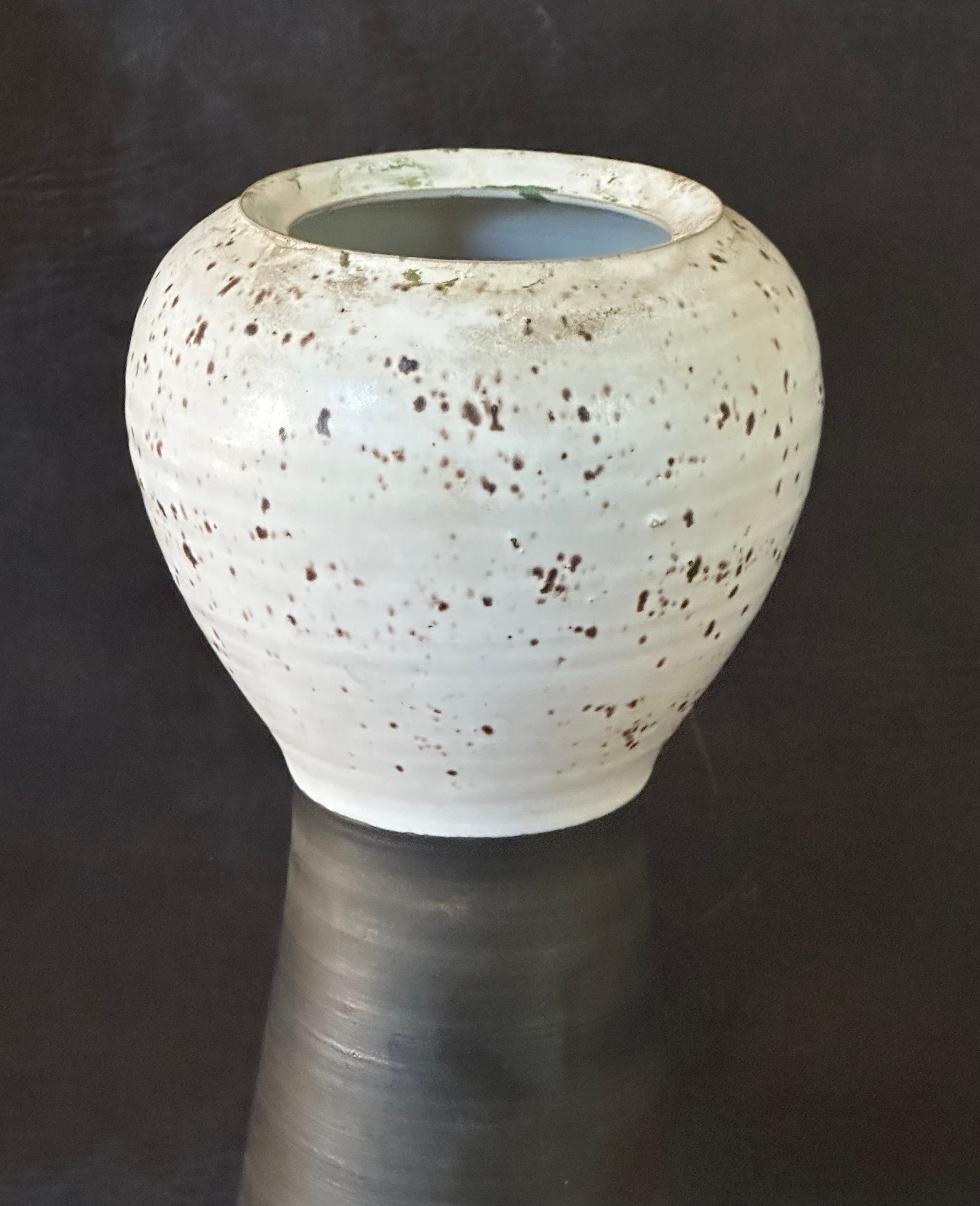 Grande vaso giapponese in gres Ikebana In condizioni buone in vendita a San Diego, CA