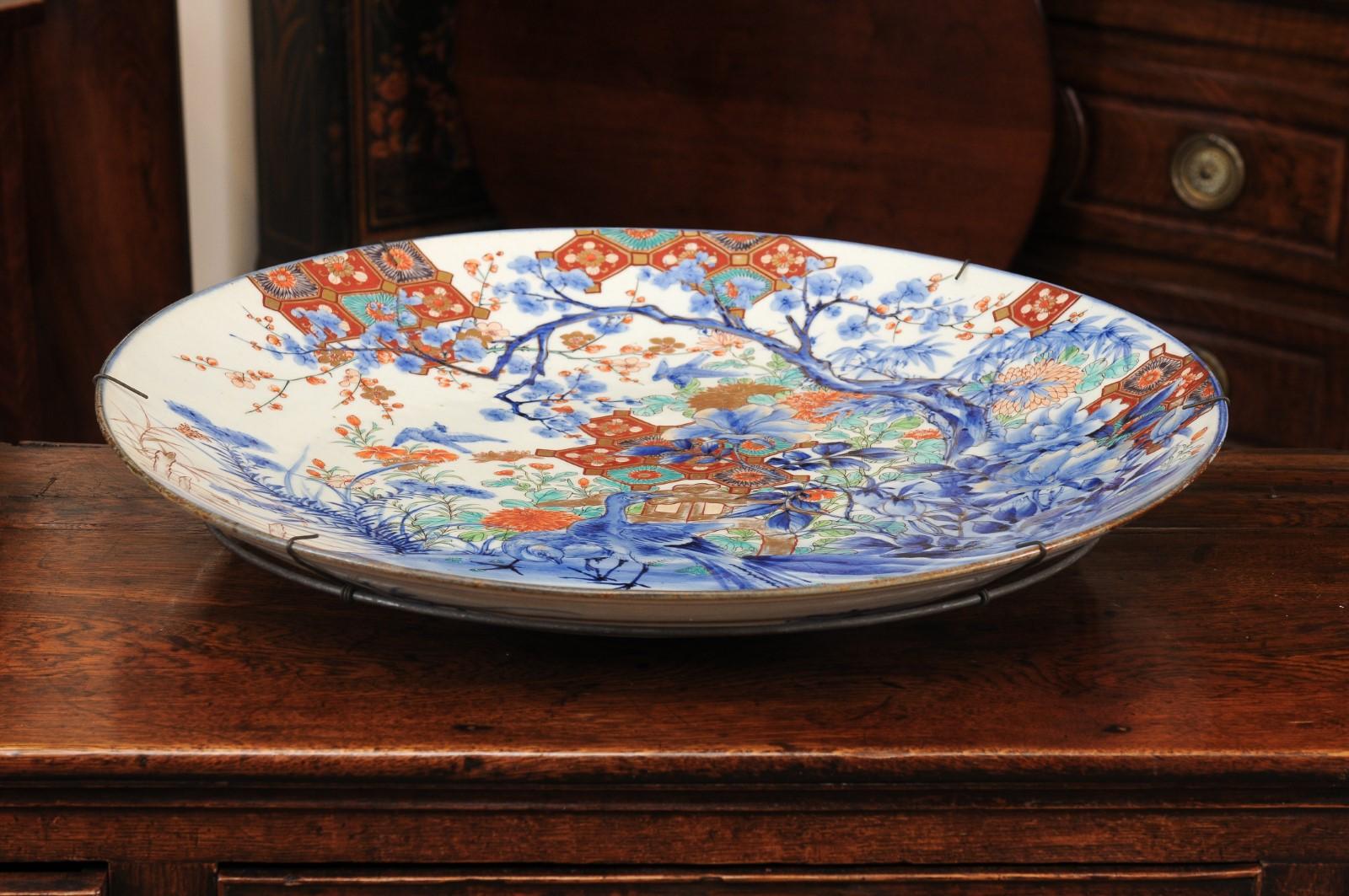 Mid-19th Century Large Japanese Imari Charger with Bird Design, ca. 1850 For Sale