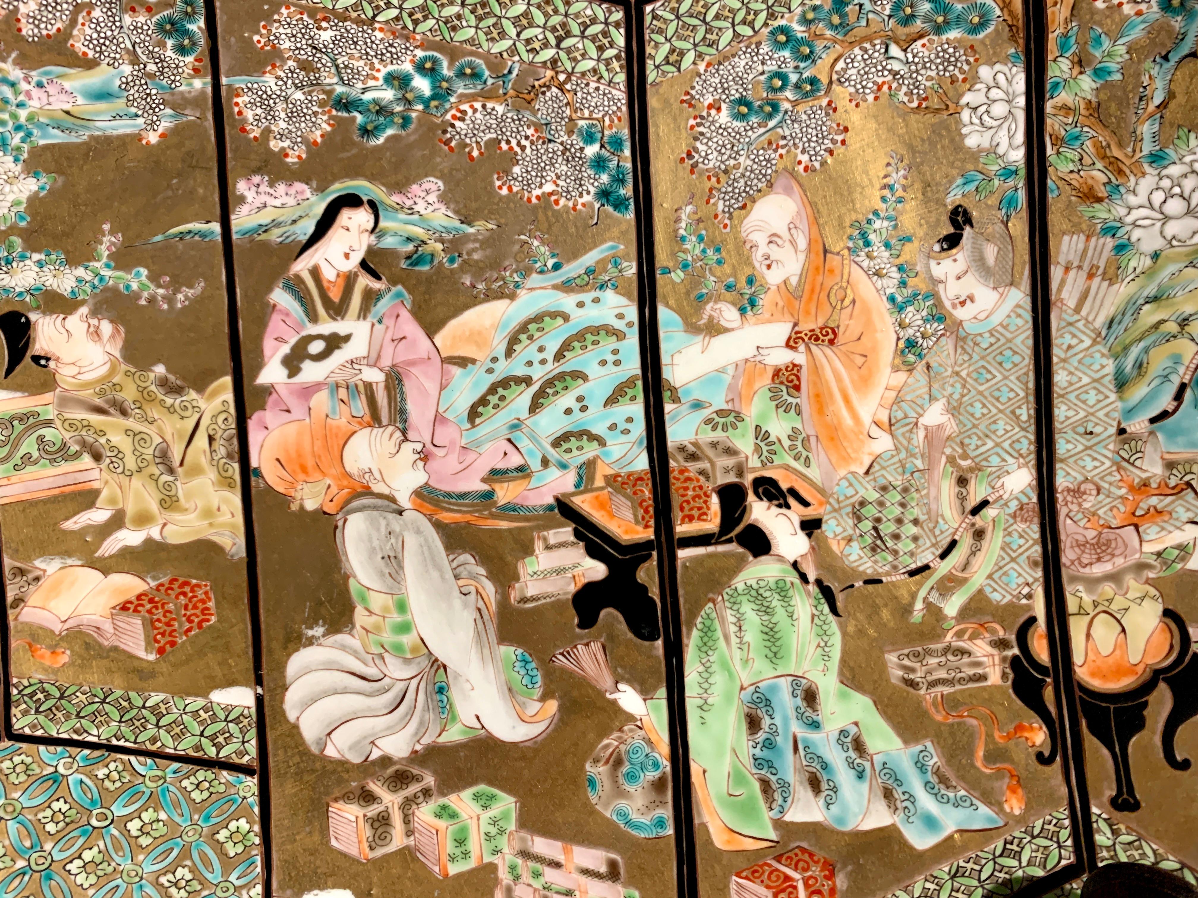 Großes japanisches vergoldetes Imari-Wandgeschirr, Die sechs unsterblichen Dichter, Meiji-Zeit, Japan (Meiji-Periode) im Angebot