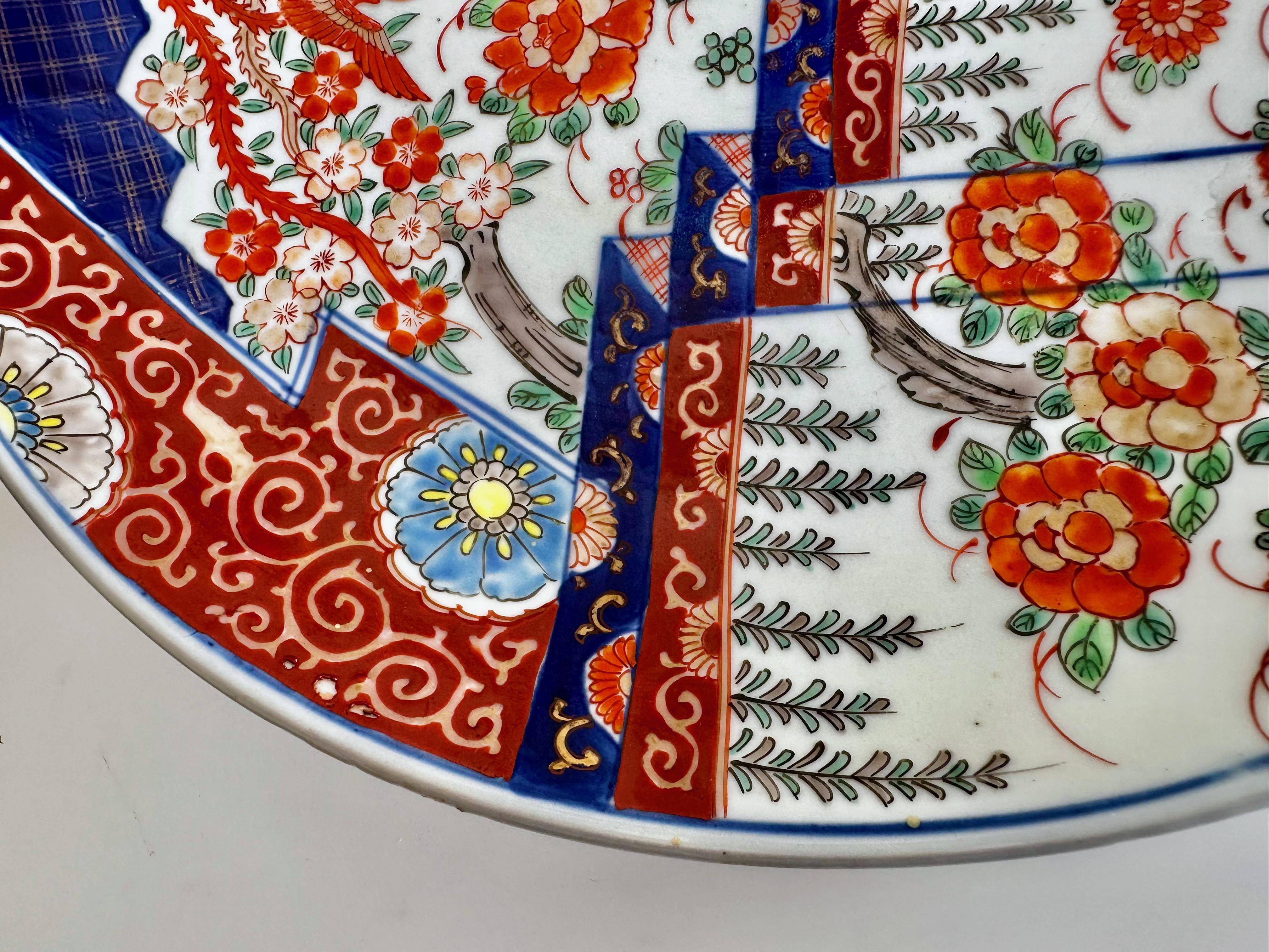 Large Japanese Imari Porcelain Charger For Sale 7