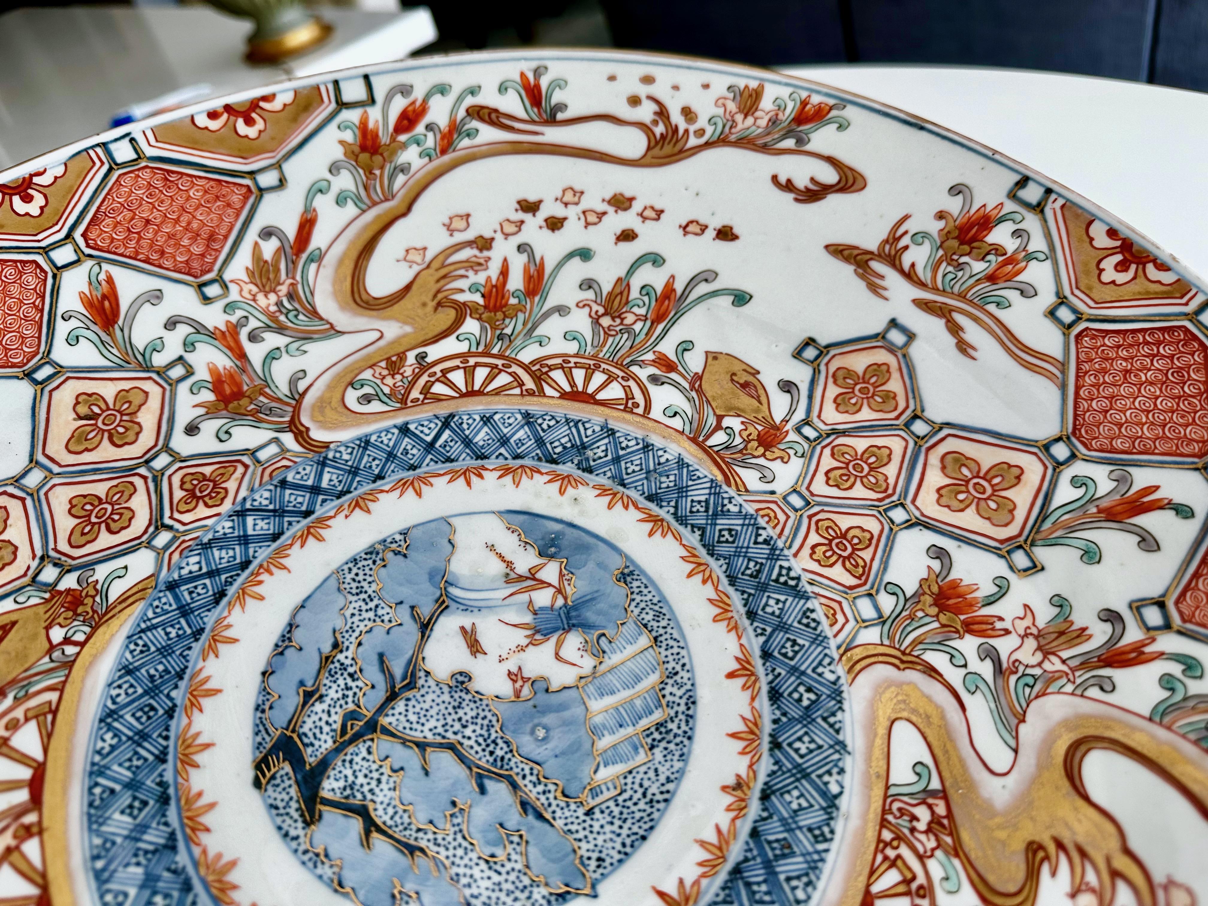 Late 19th Century Large Japanese Imari Porcelain Charger For Sale