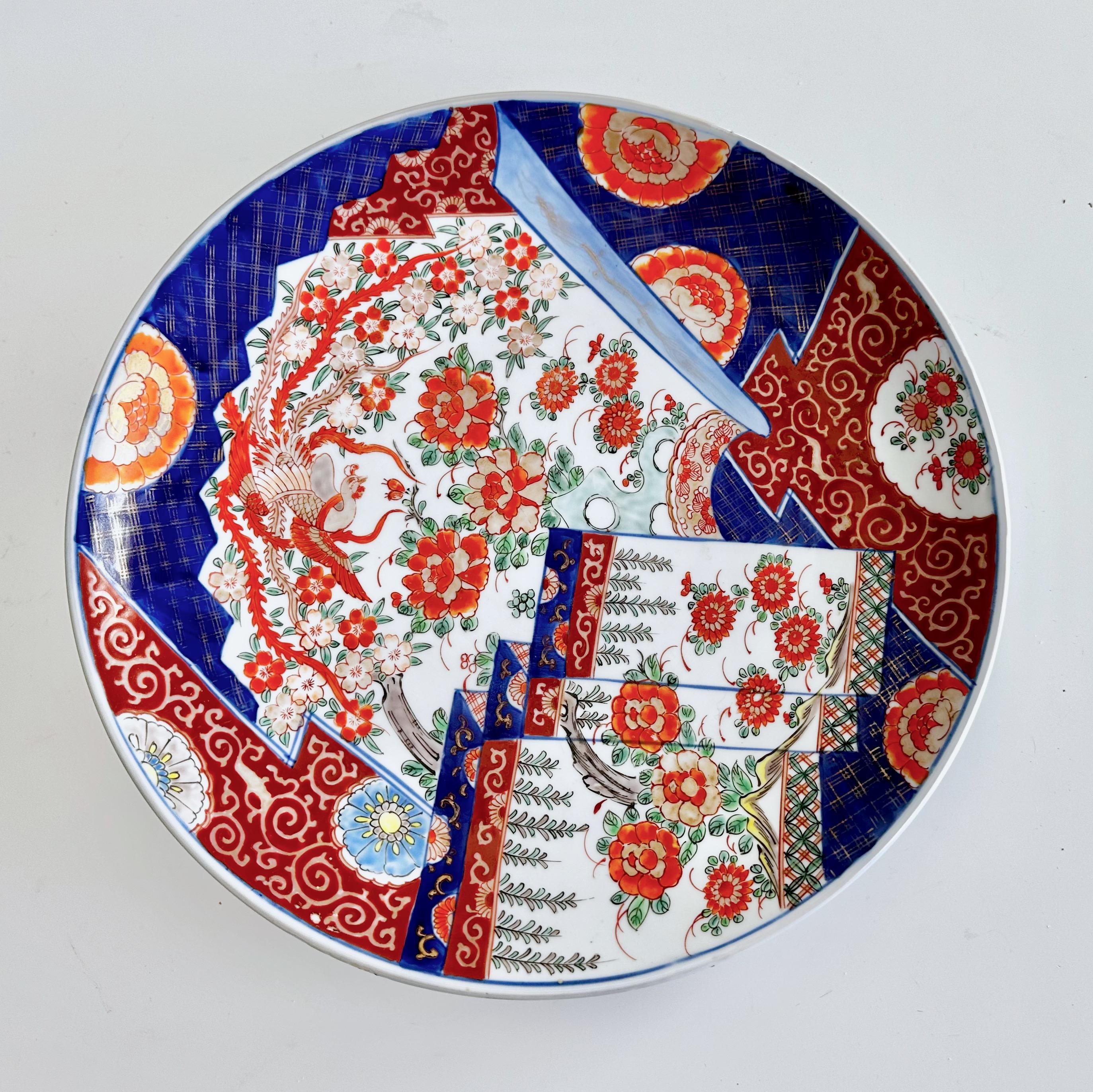 Large Japanese Imari Porcelain Charger For Sale 5
