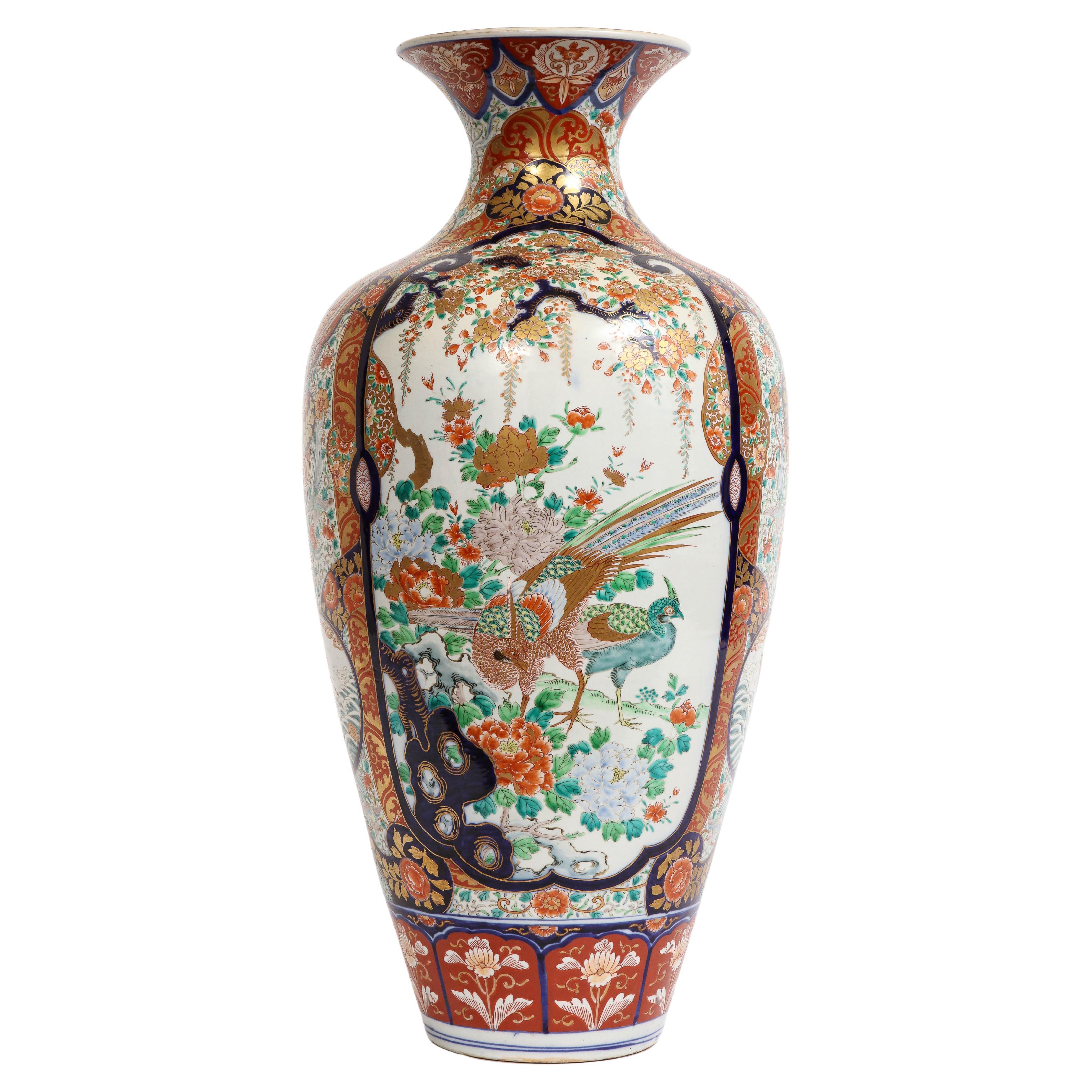 Große japanische Vase aus Imari Porcelain,  Meiji-Periode um 1880 im Angebot