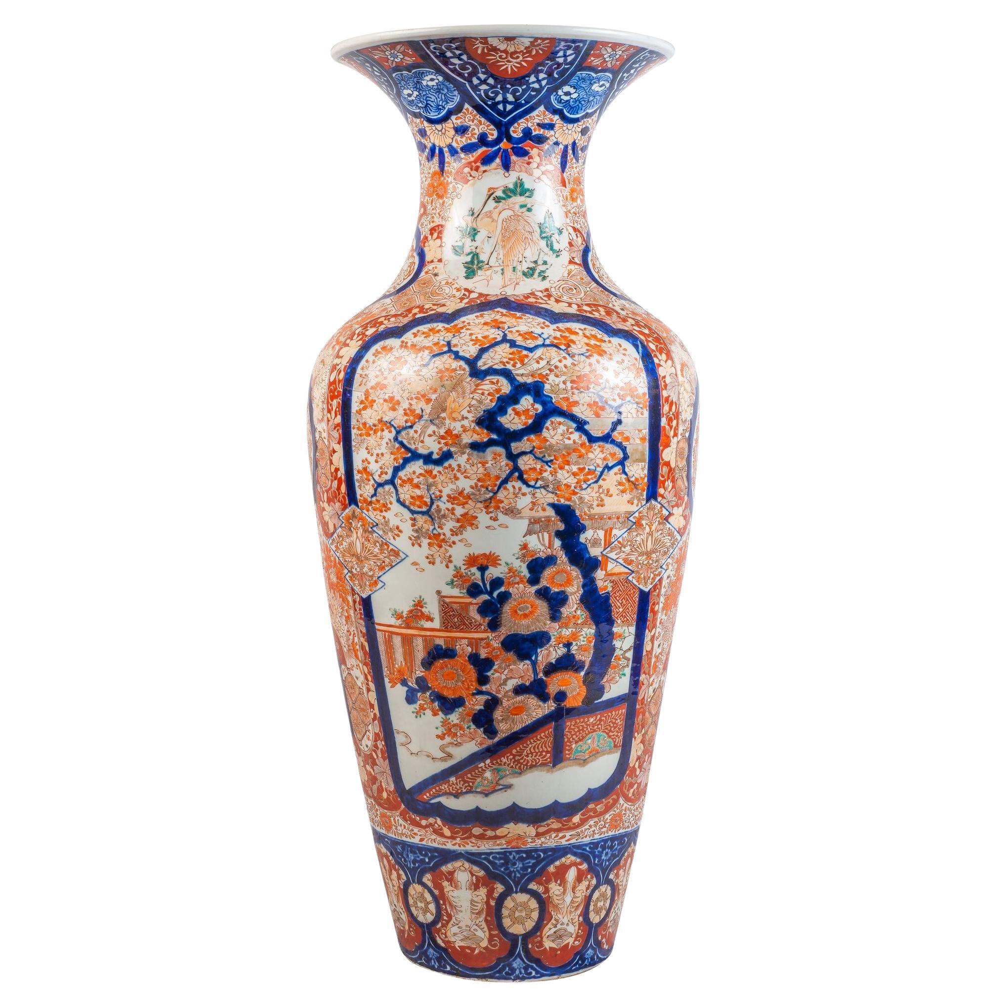 Grand vase japonais Imari, 19e siècle. en vente