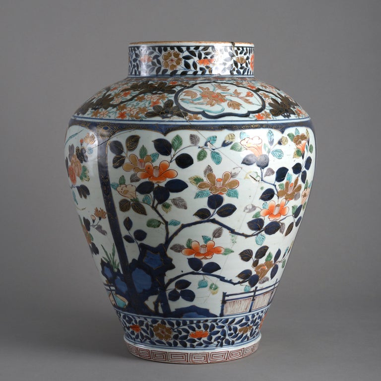 Large Japanese Imari Vase at 1stDibs