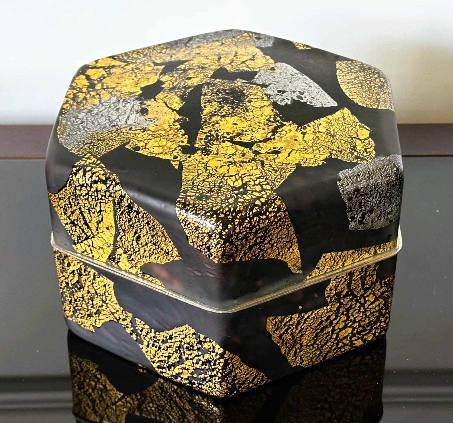 Große japanische Kazaribako-Glasschachtel, antik, Kyohei Fujita (Intarsie) im Angebot