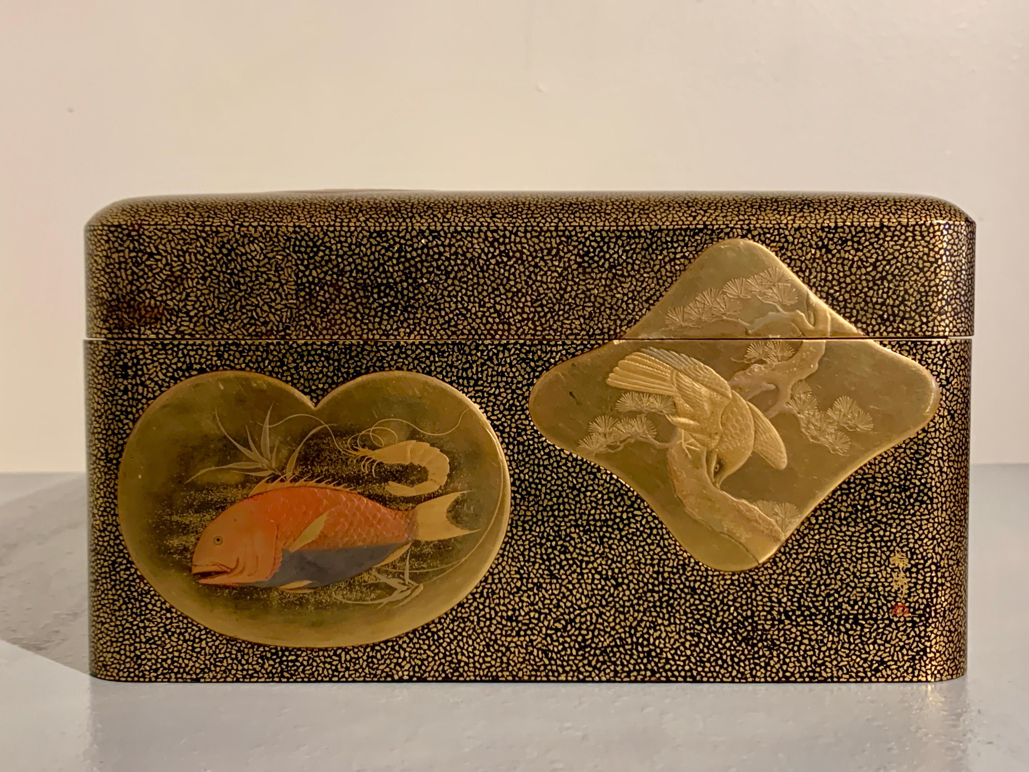 Large Japanese Lacquer Document Box, Ryoshibako, Edo/Meiji period, Japan For Sale 2