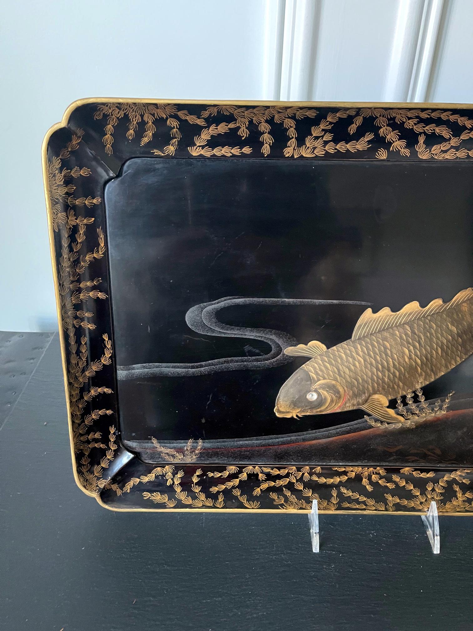 gold lacquer tray