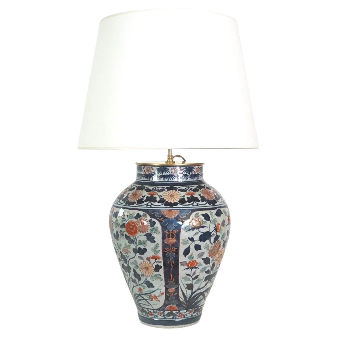Large Japanese Late Edo Period Imari Vase Table Lamp For Sale