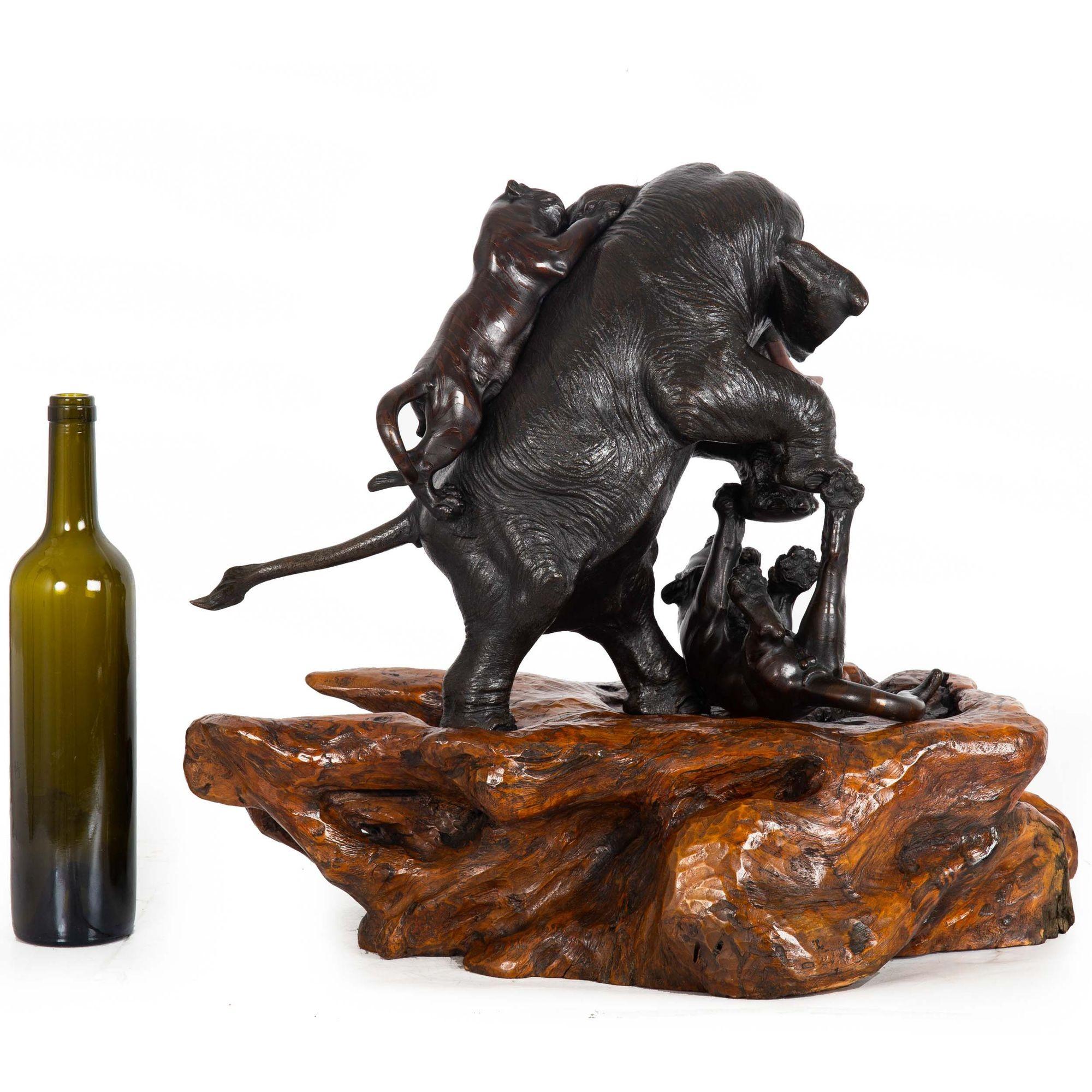 Gran escultura japonesa Meiji de bronce Elefante y Tigres de Mitsumoto Japonés en venta