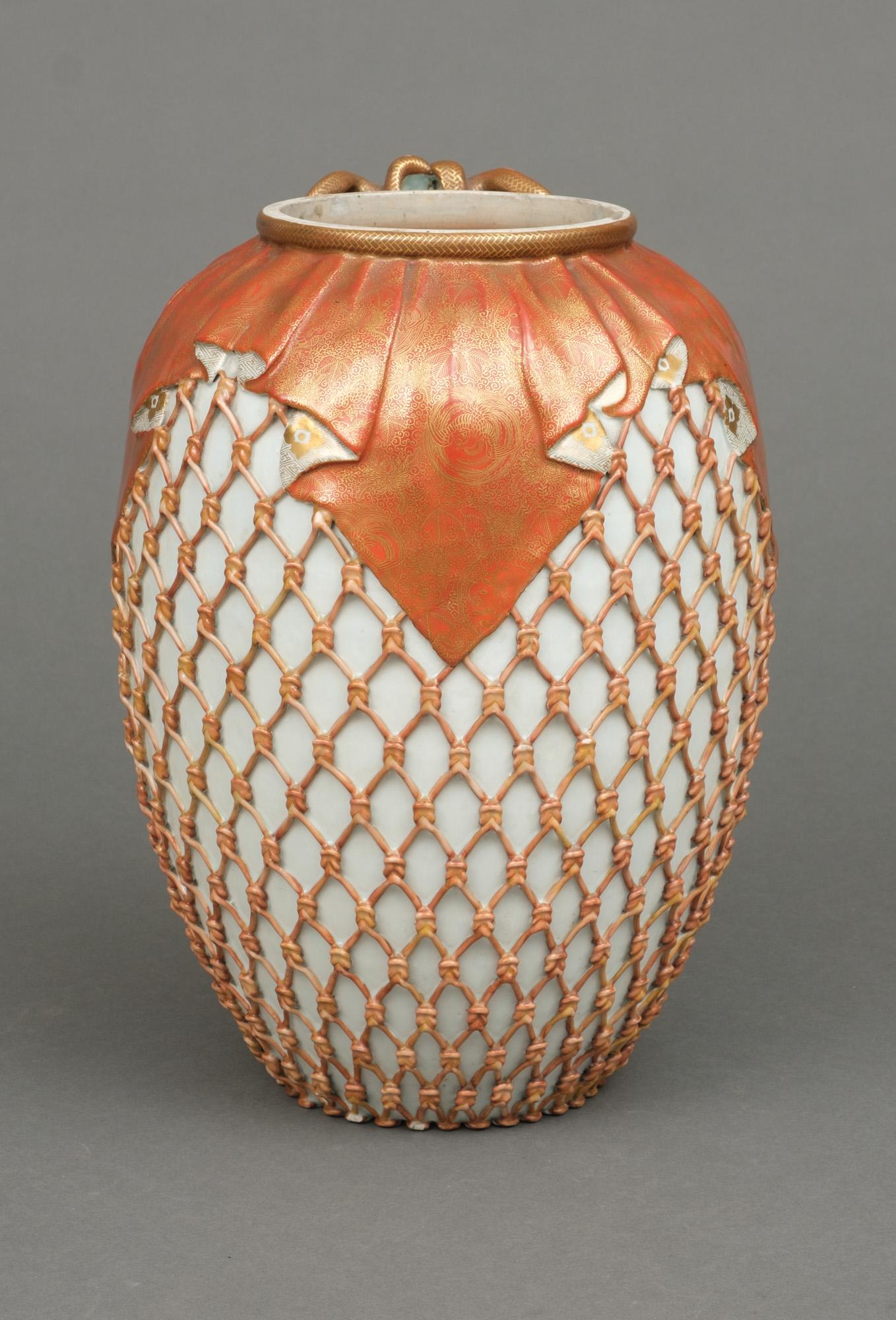 Large Japanese Meiji Kyo-Ware Porcelain 'Tsubo' Vase by Kanzan Denshichi 幹山伝七 For Sale 2