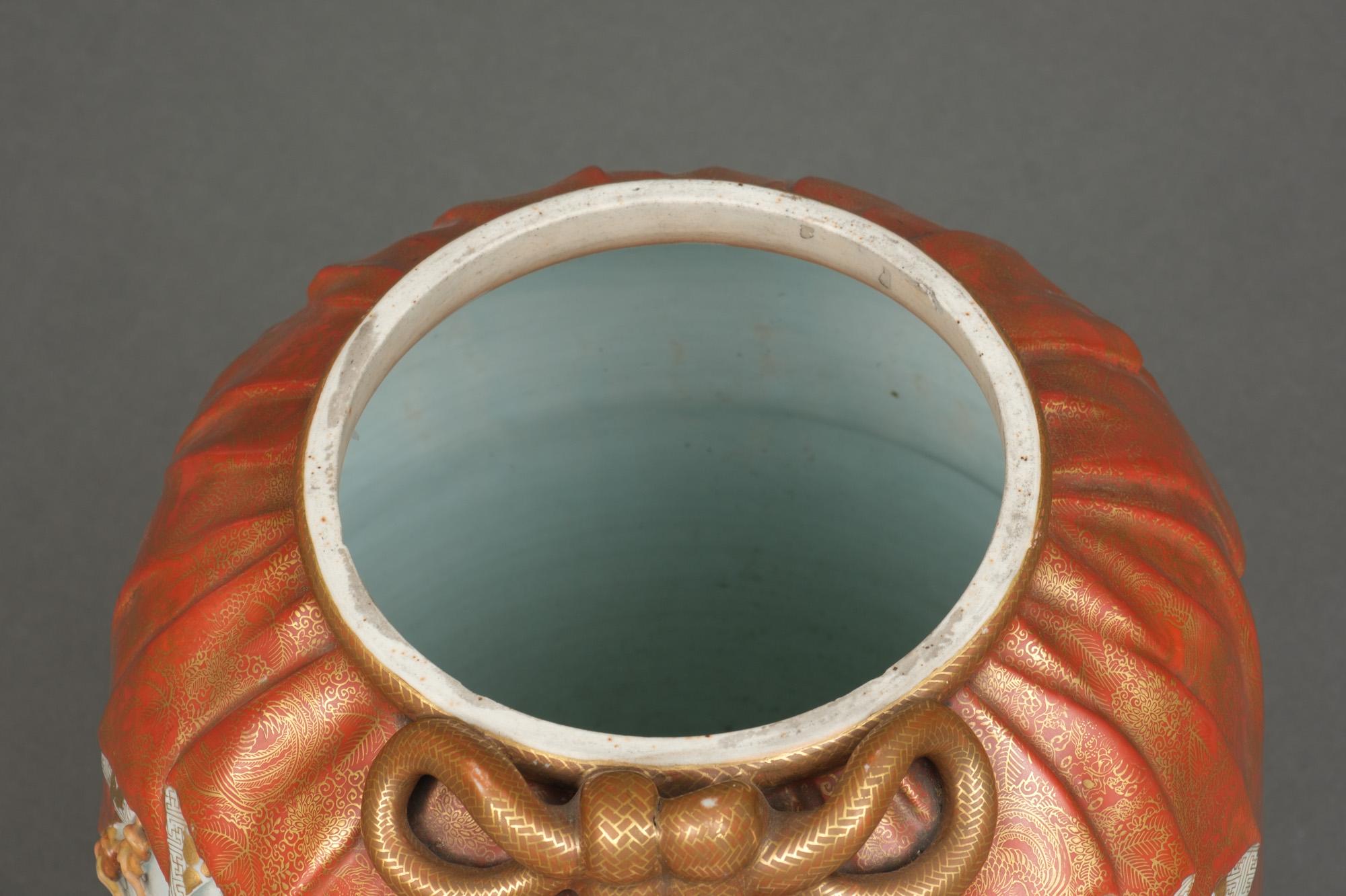 Große japanische Vase aus Meiji-Kyo-Porzellan 