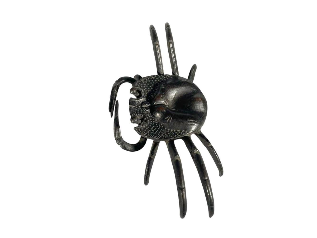 19th Century Large Japanese Meiji Period Bronze Crab (C) Okimono For Sale