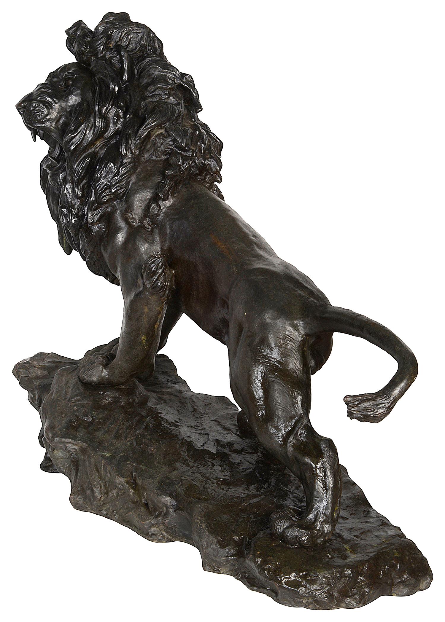 Large Japanese Meiji period Bronze Lion 34