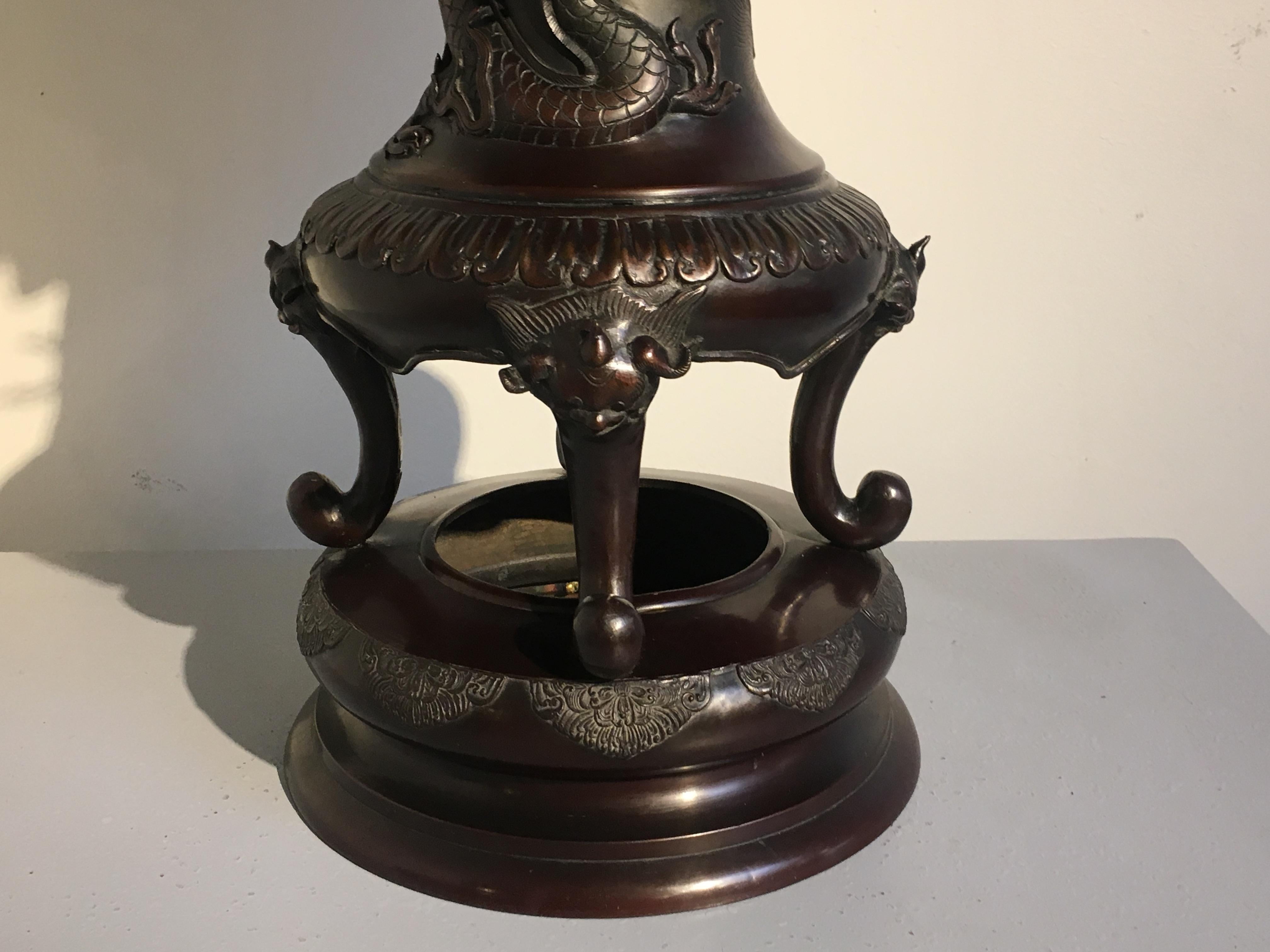 Large Japanese Meiji Period Cast Bronze Censer with Dragon and Shishi 2