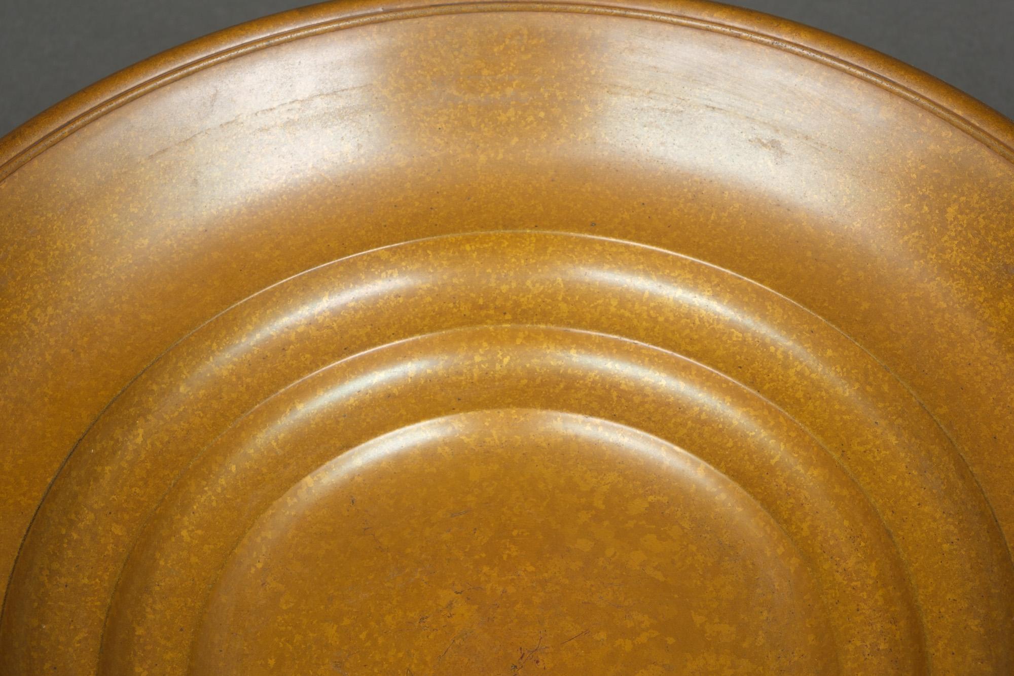 Large Japanese patinated bronze footed water basin (suiban) by Studio Heiwa 平和堂 4