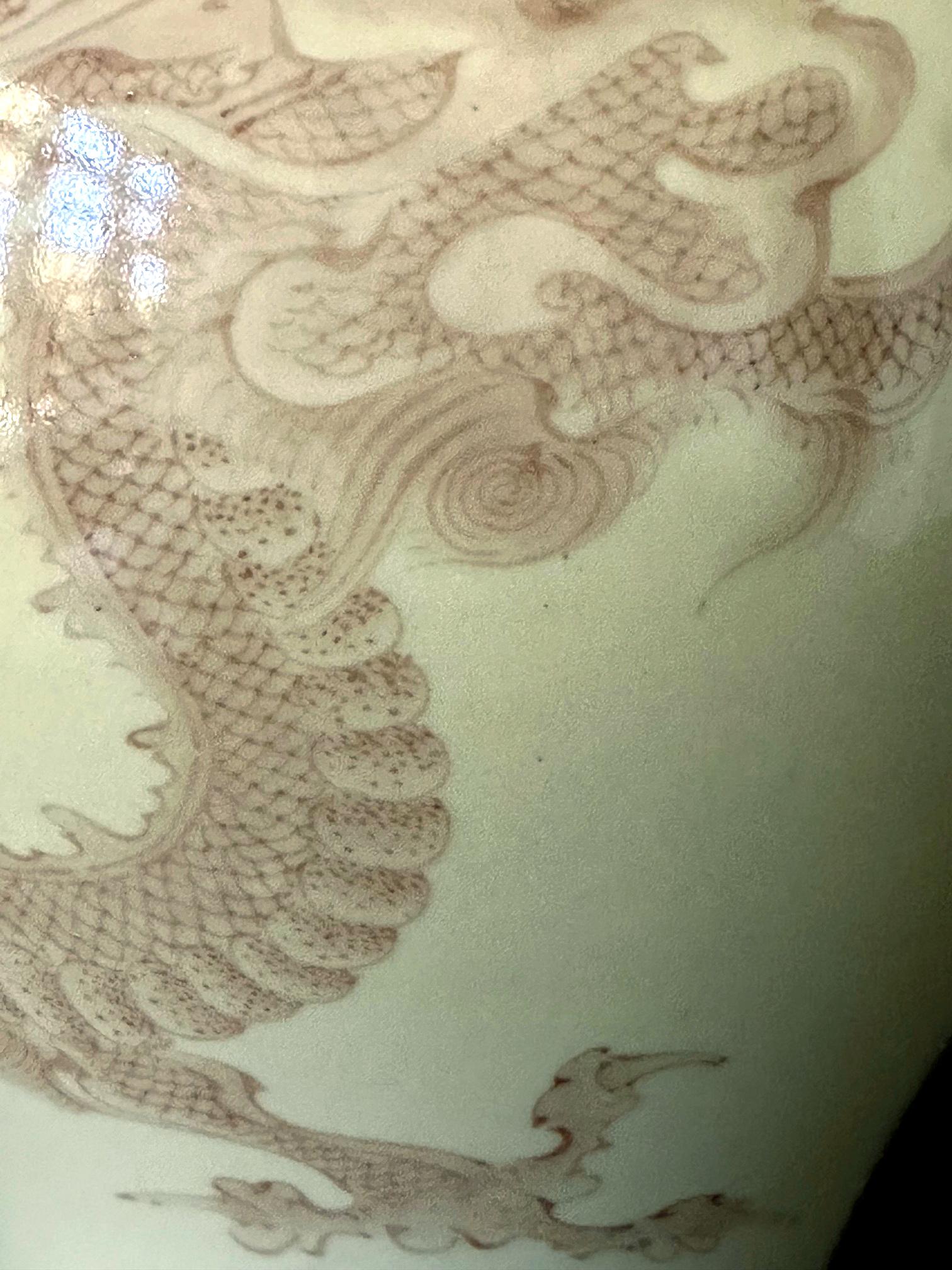 Große japanische Drachenvase aus Porzellan von Makuzu Kozan Meiji-Periode im Angebot 5
