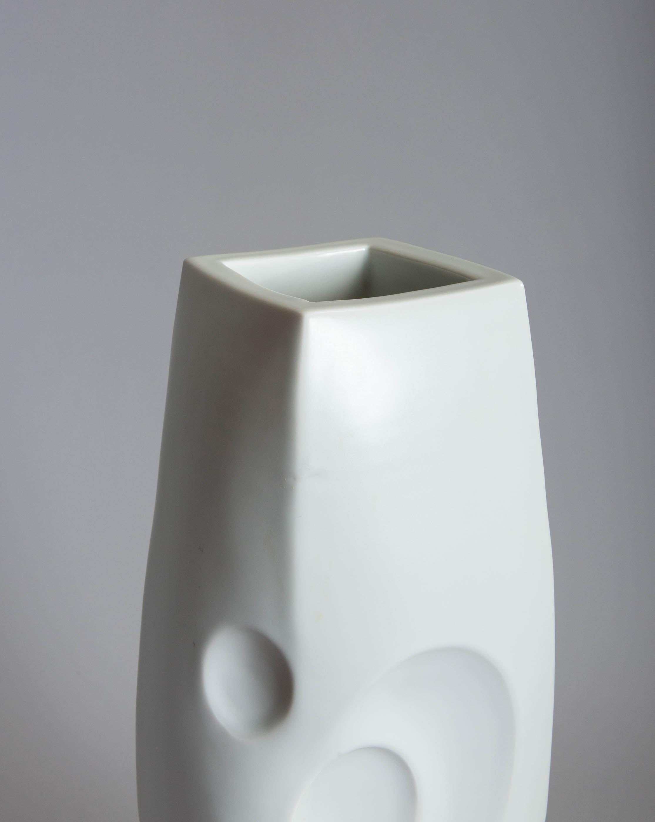 Late 20th Century Large Japanese Porcelain Studio Vase For Sale
