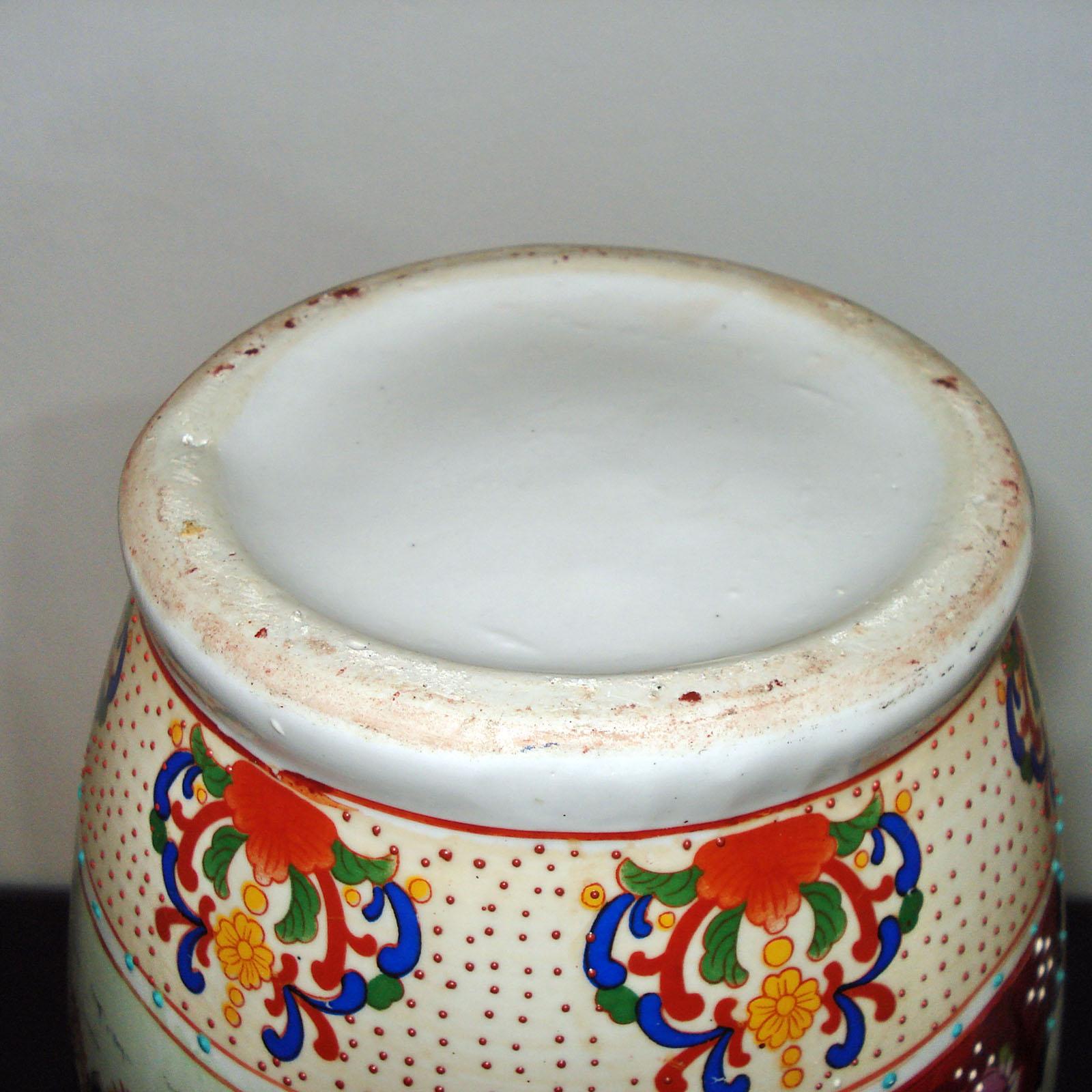 Large Japanese Porcelain Vase, Decor of Flowers and Birds, Circa 1940s For Sale 4