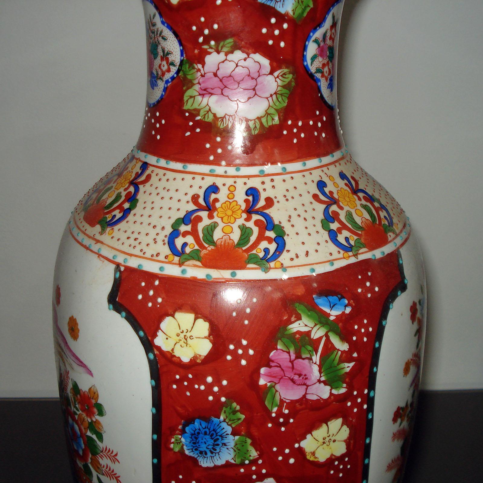Large Japanese Porcelain Vase, Decor of Flowers and Birds, Circa 1940s For Sale 6