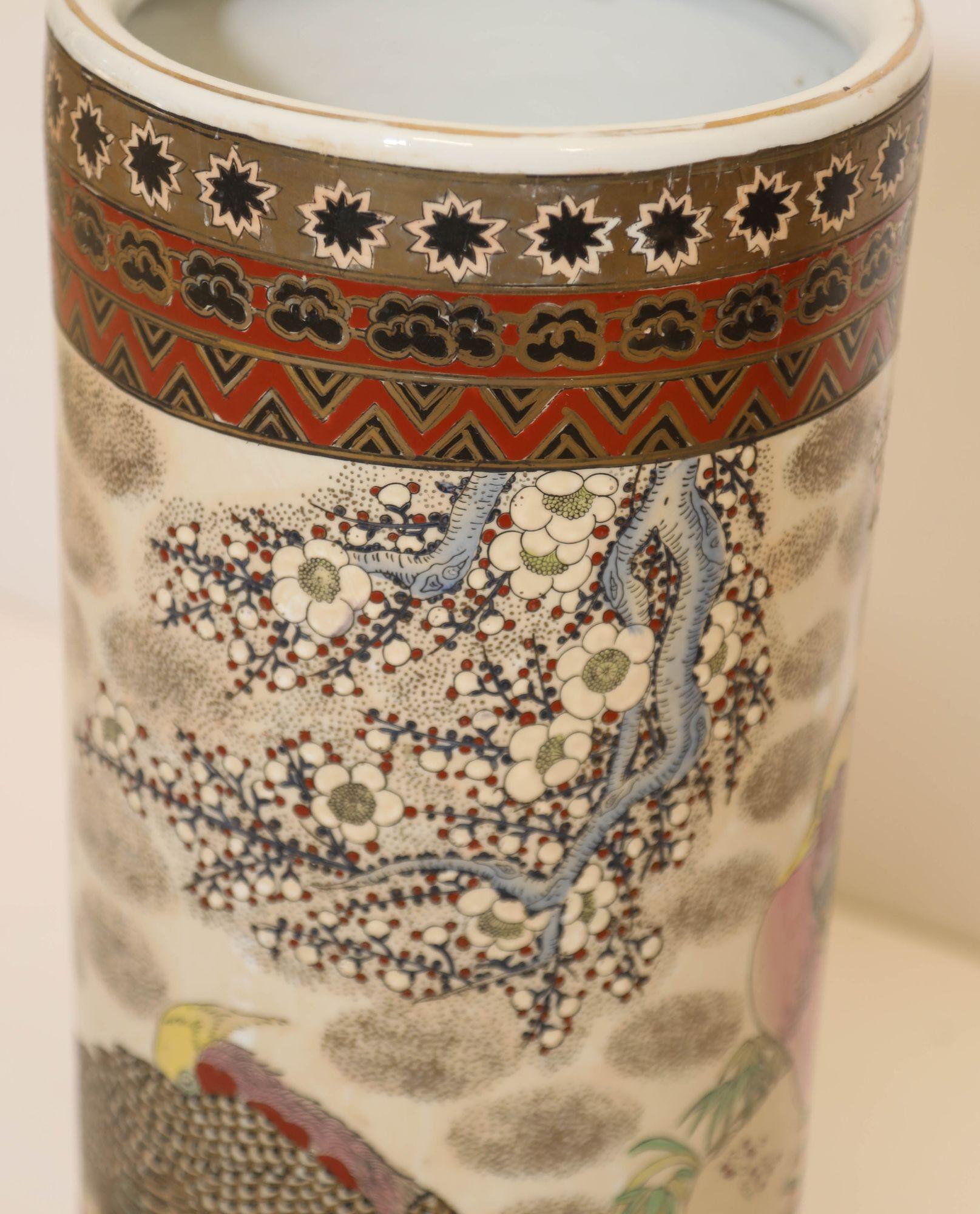 Grand vase de sol en céramique japonaise Satsuma Umbrella Stand en vente 5