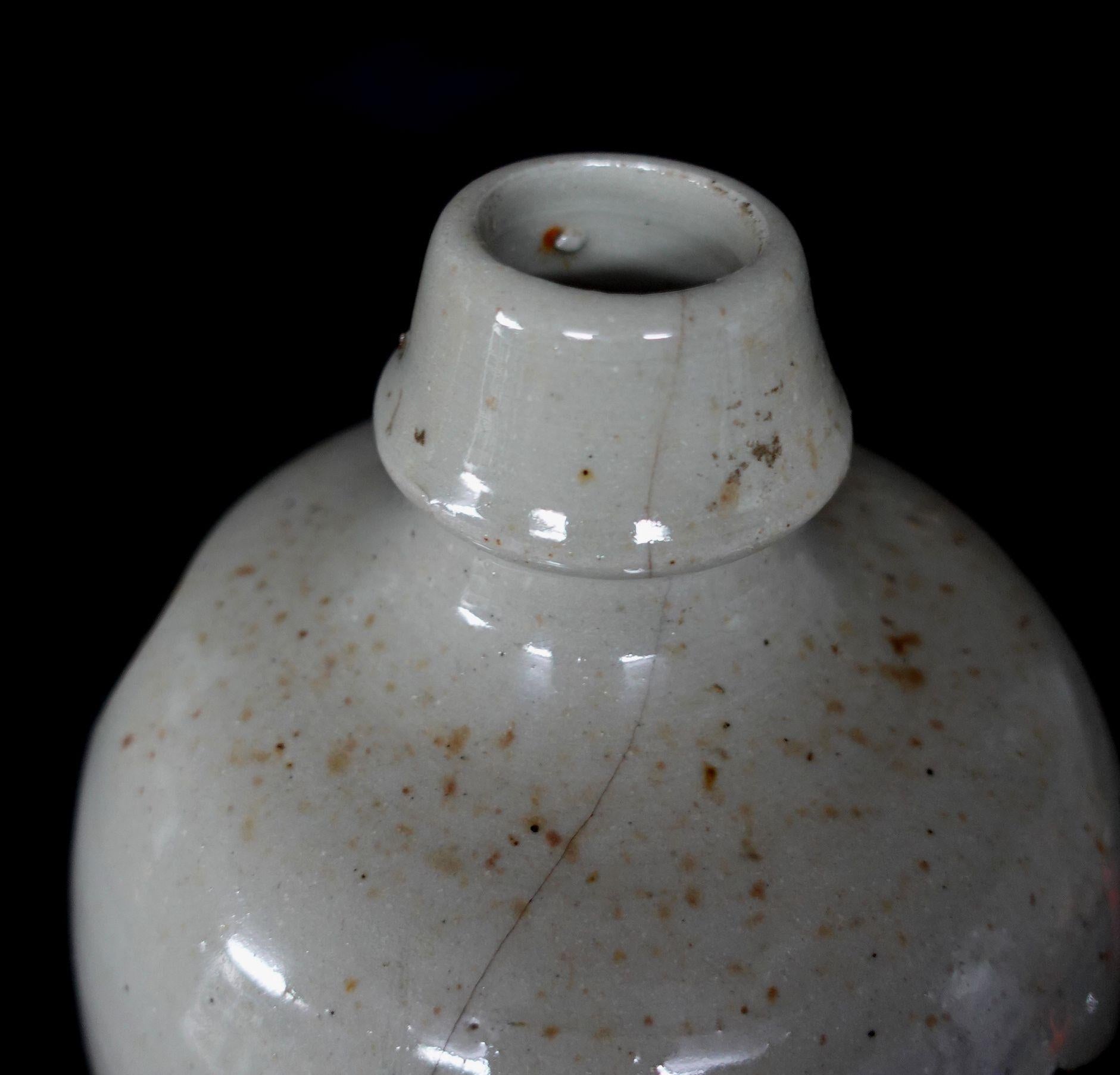 Large Japanese Stoneware / Sake Bottle  In Good Condition For Sale In Norton, MA
