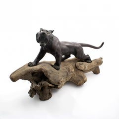 Grand tigre japonais en bronze patiné, signé. MEIJI / TAISHO