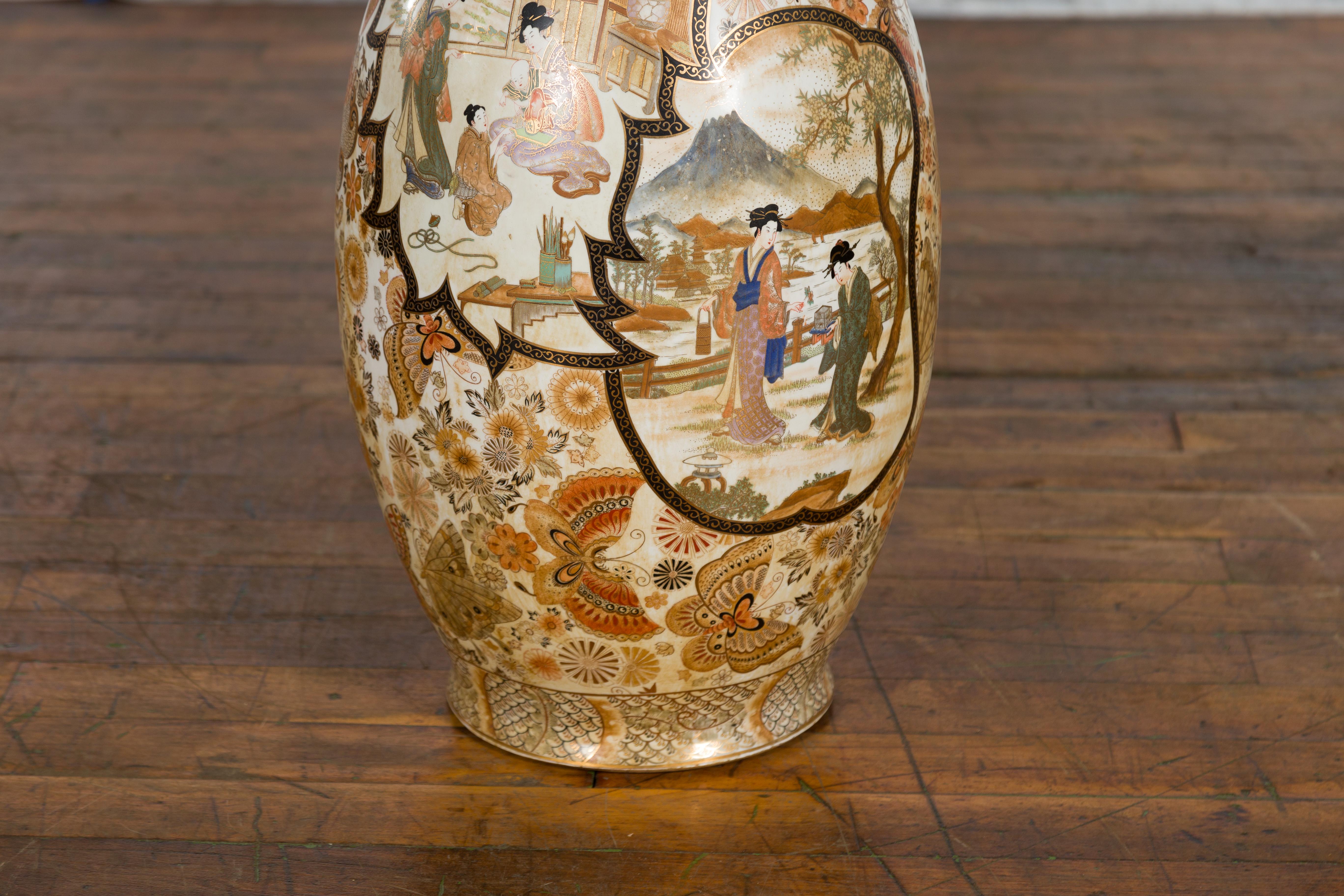 Large Japanese Vintage Kutani Style Scalloped Palace Vase with Court Scenes For Sale 5