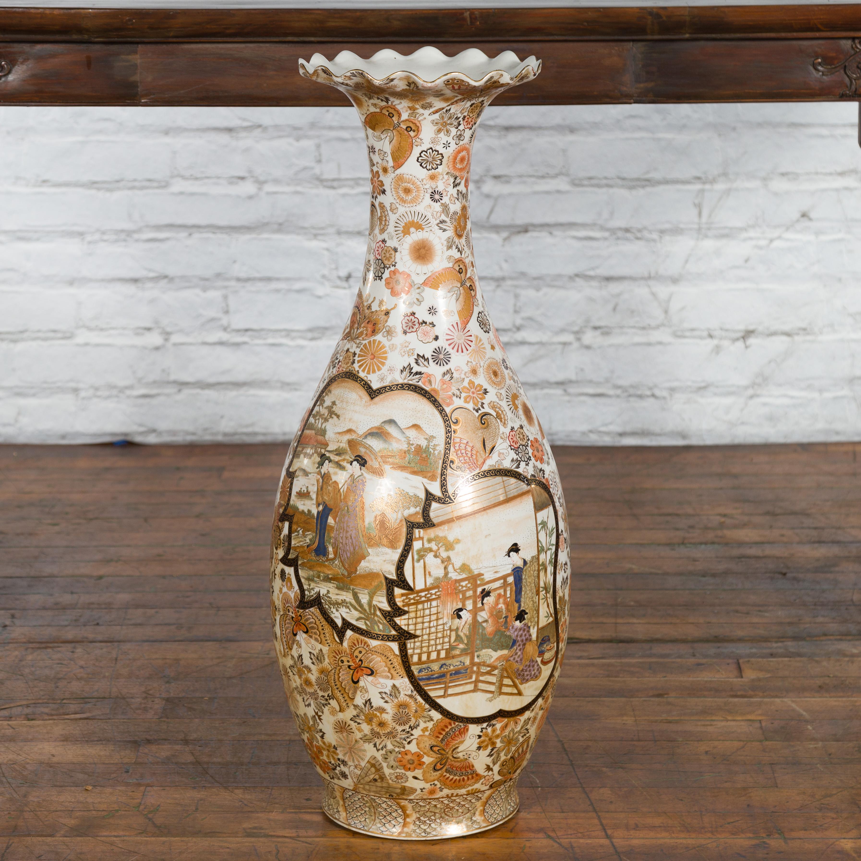 Large Japanese Vintage Kutani Style Scalloped Palace Vase with Court Scenes For Sale 7