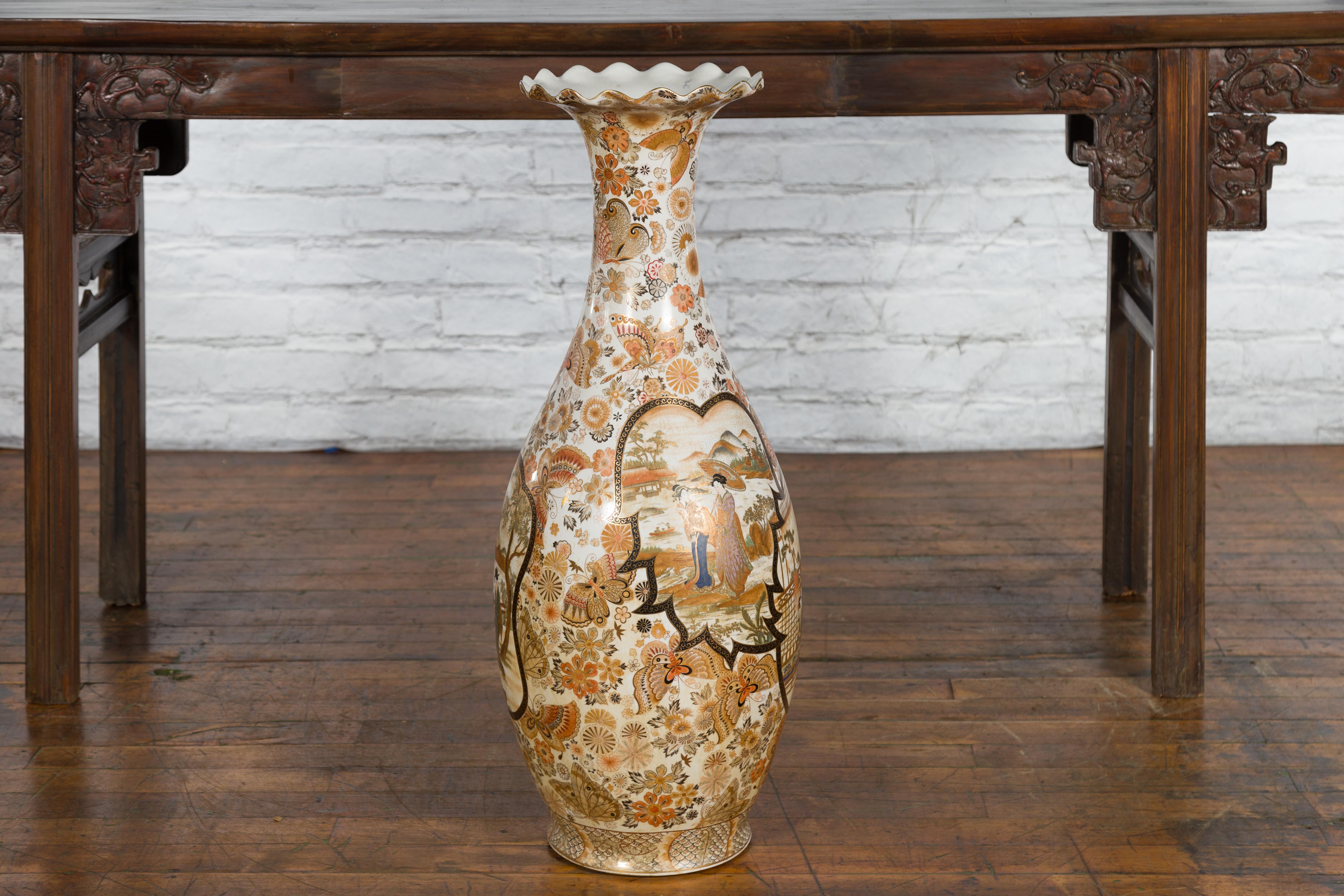 Large Japanese Vintage Kutani Style Scalloped Palace Vase with Court Scenes For Sale 8