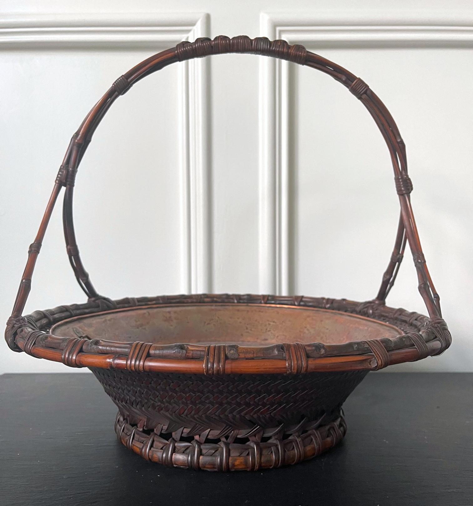 Japonais Grand panier japonais Morikago en bambou tissé par Maeda Chikubosai I en vente