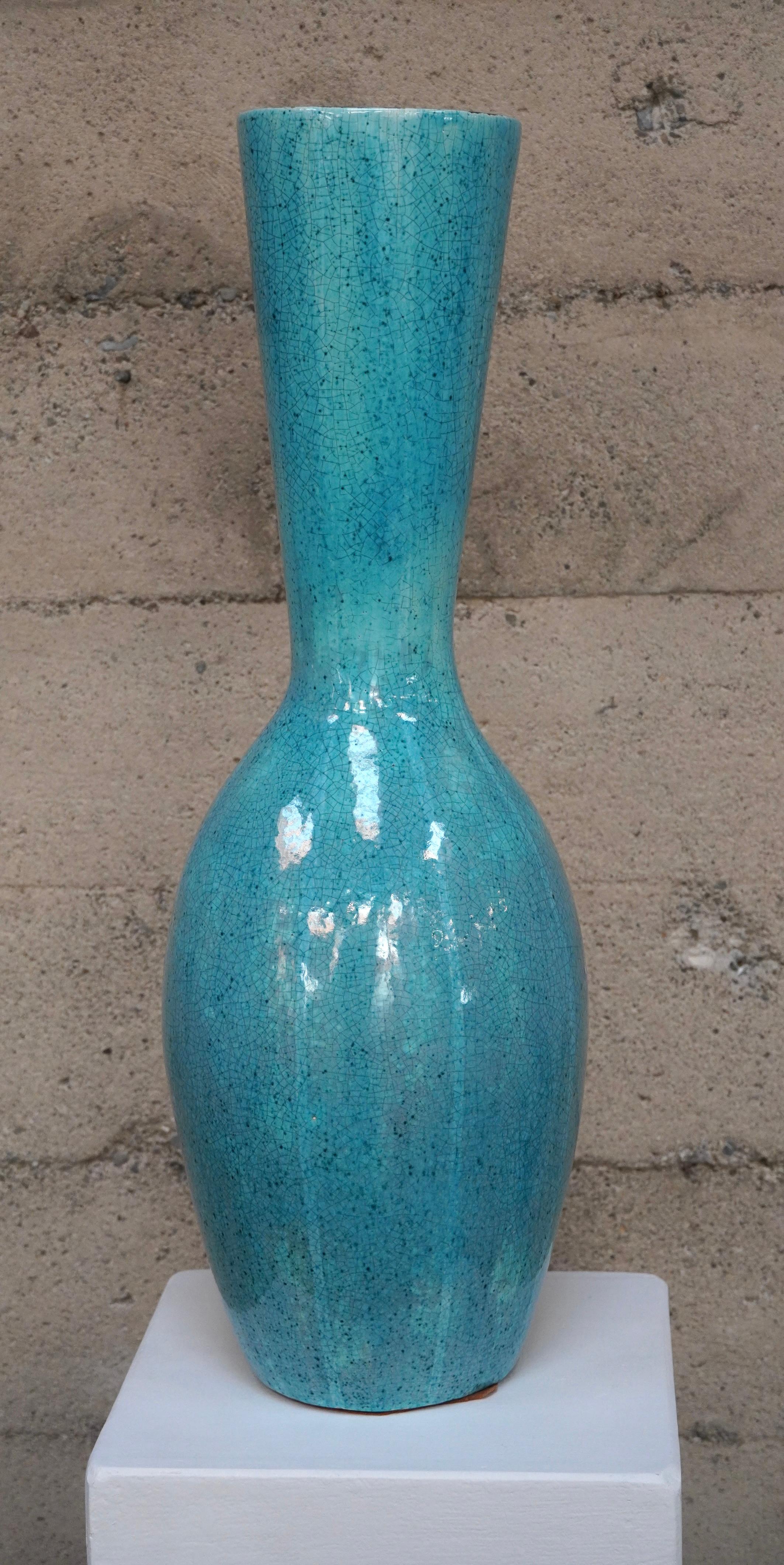 Americano Vaso grande in ceramica Jaru of California con smalto blu craquelé in vendita