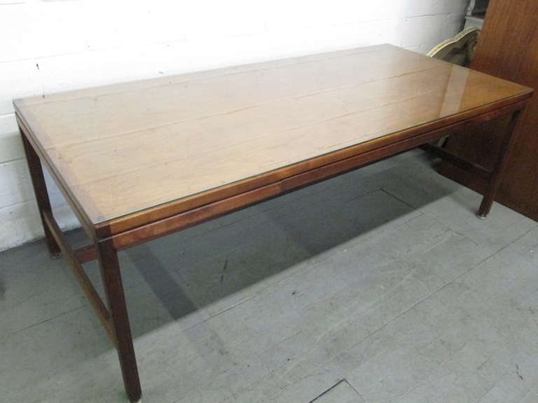 Mid-Century Modern Large Jens Risom Desk For Sale