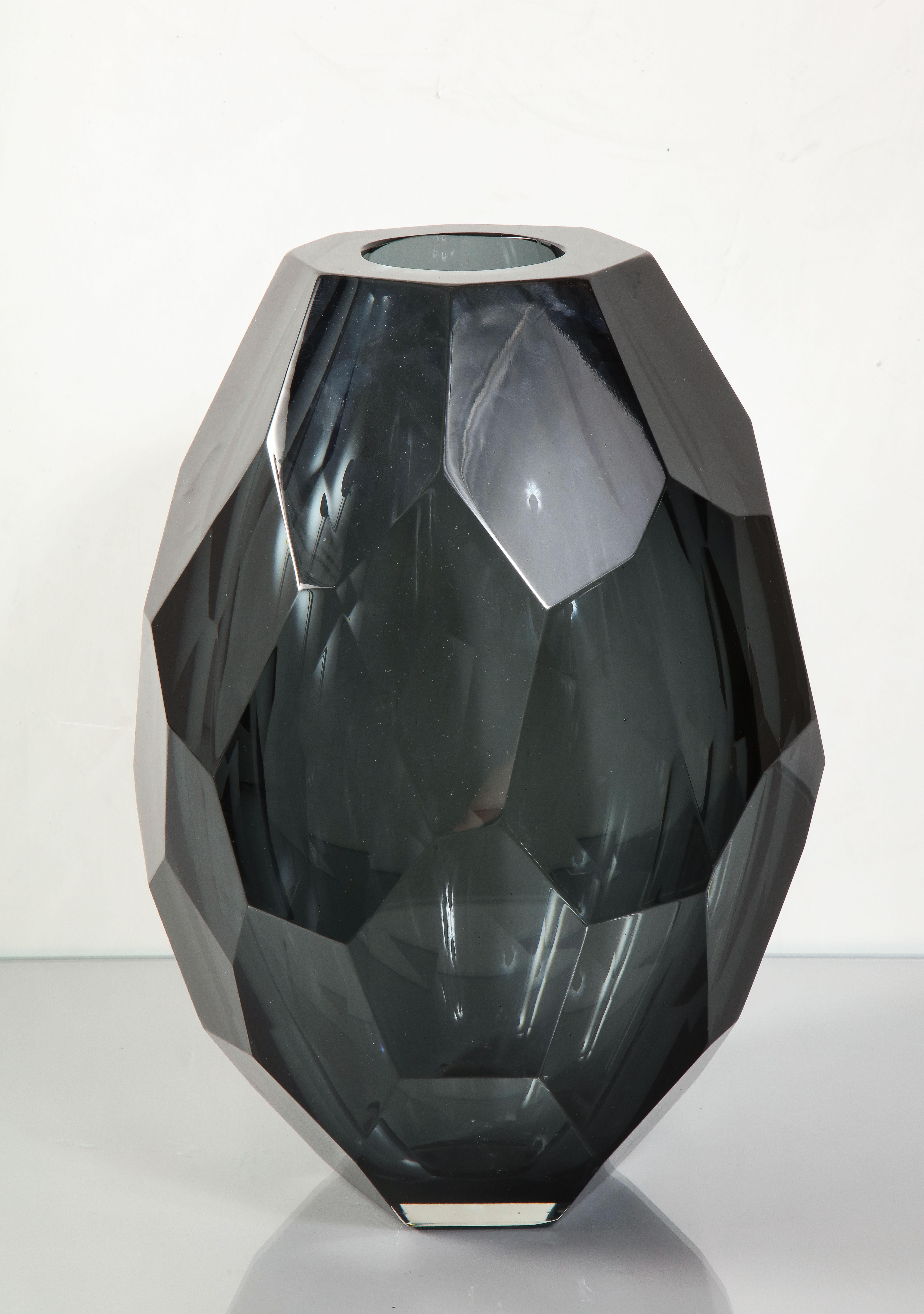 The largest size available in the collection of Murano dark gray glass gem cut vase. It is made-to-order and available in different colors.