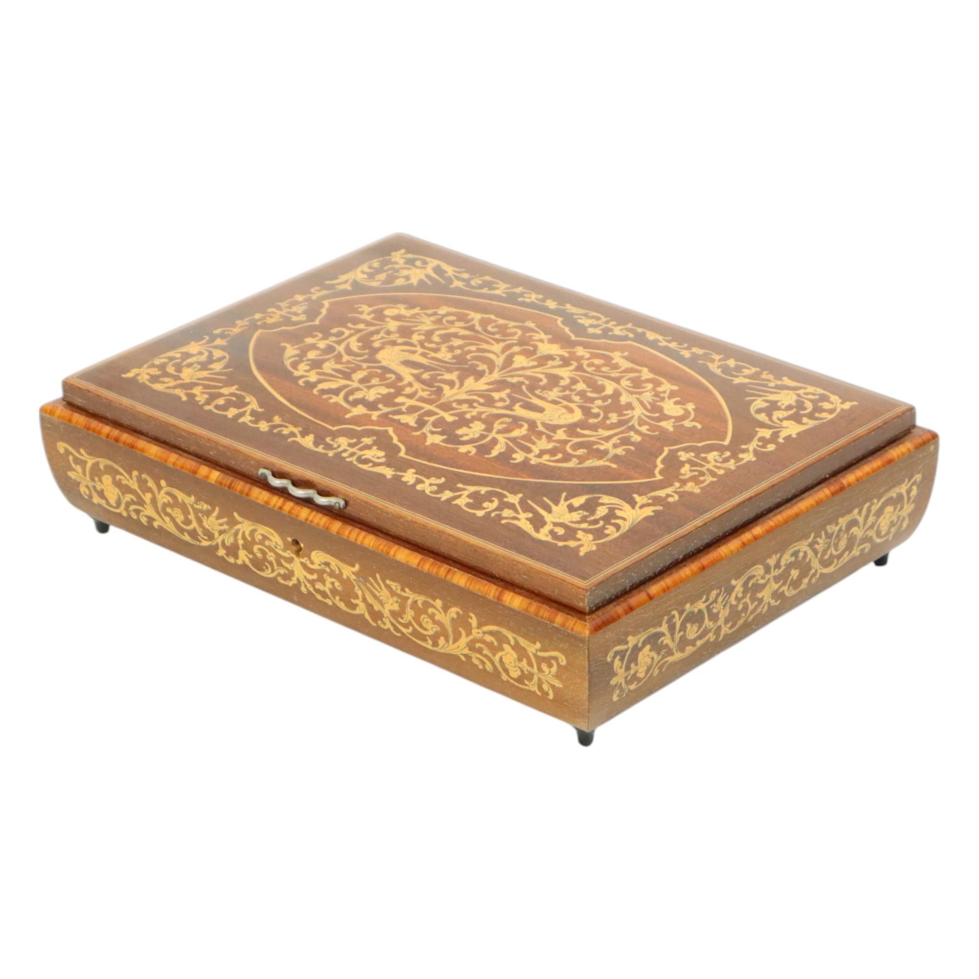 Joyero Grande Joyas Incrustaciones Sorrento Italia 30cm en Bueno estado para la venta en Poperinge, BE