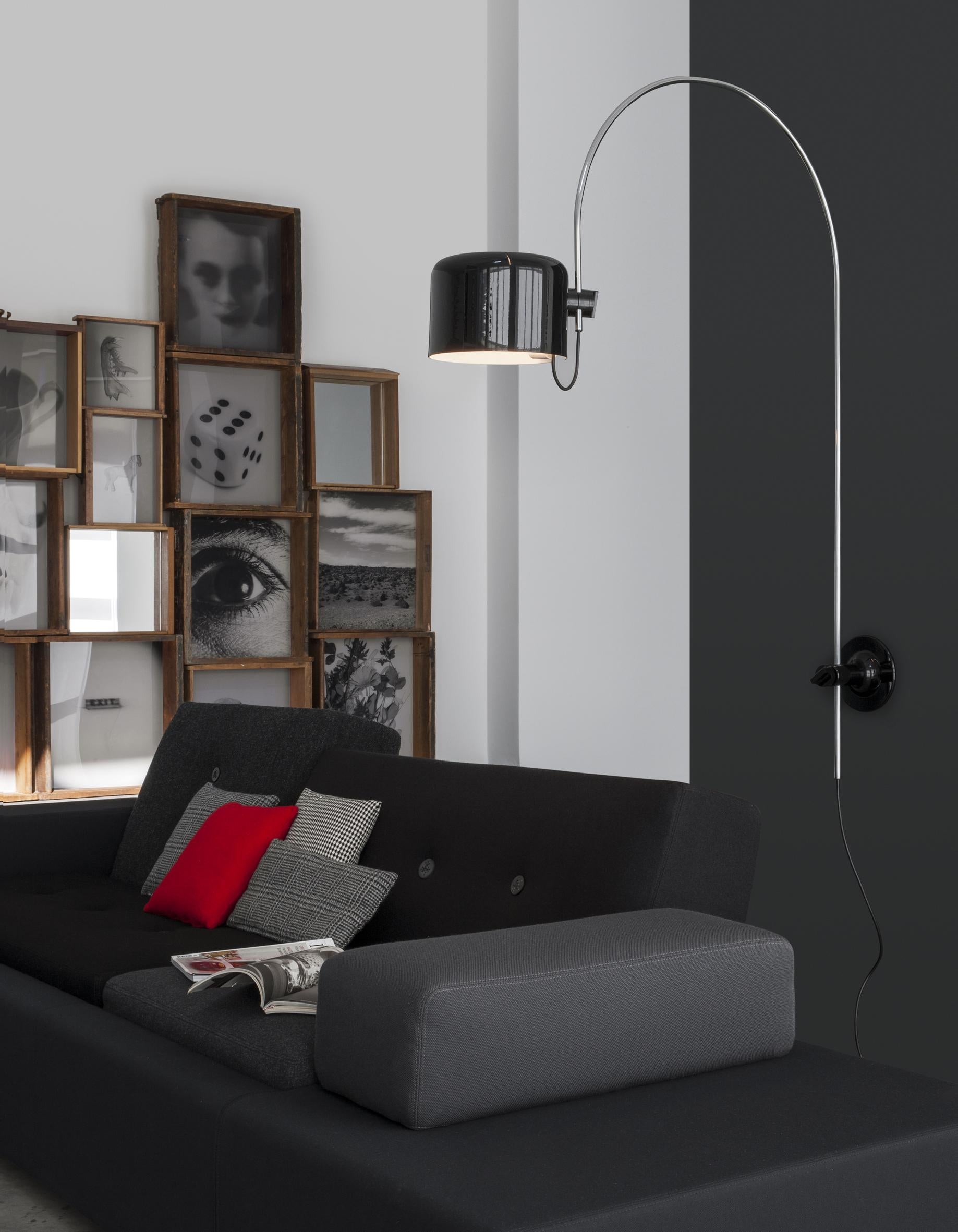 Mid-Century Modern Joe Colombo Model #1158 'Coupé' Wall Lamp in Black for Oluce For Sale
