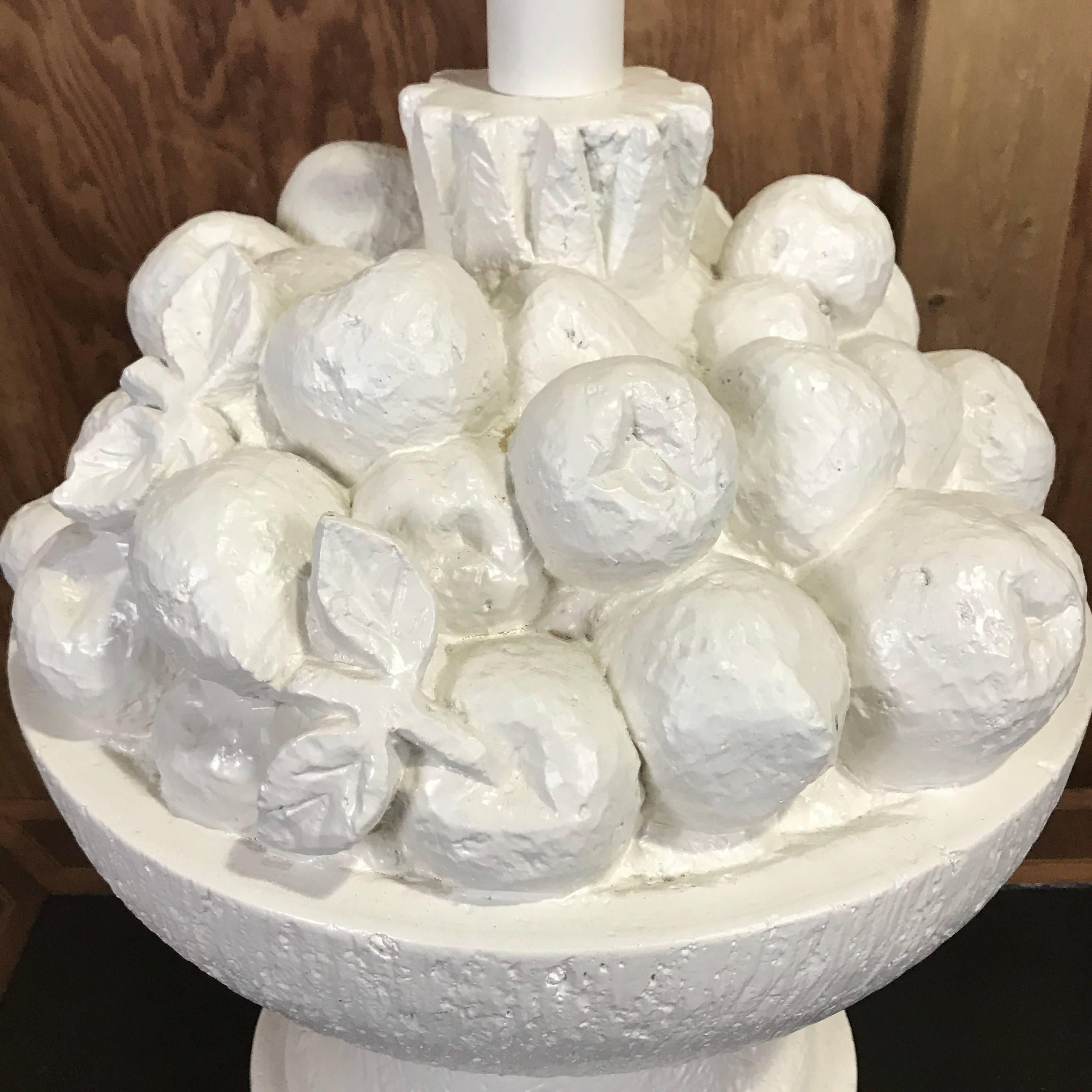Lámpara de frutas en forma de cuenco estilo John Dickenson, de Casual Lamps, 1994 Moderno de mediados de siglo en venta