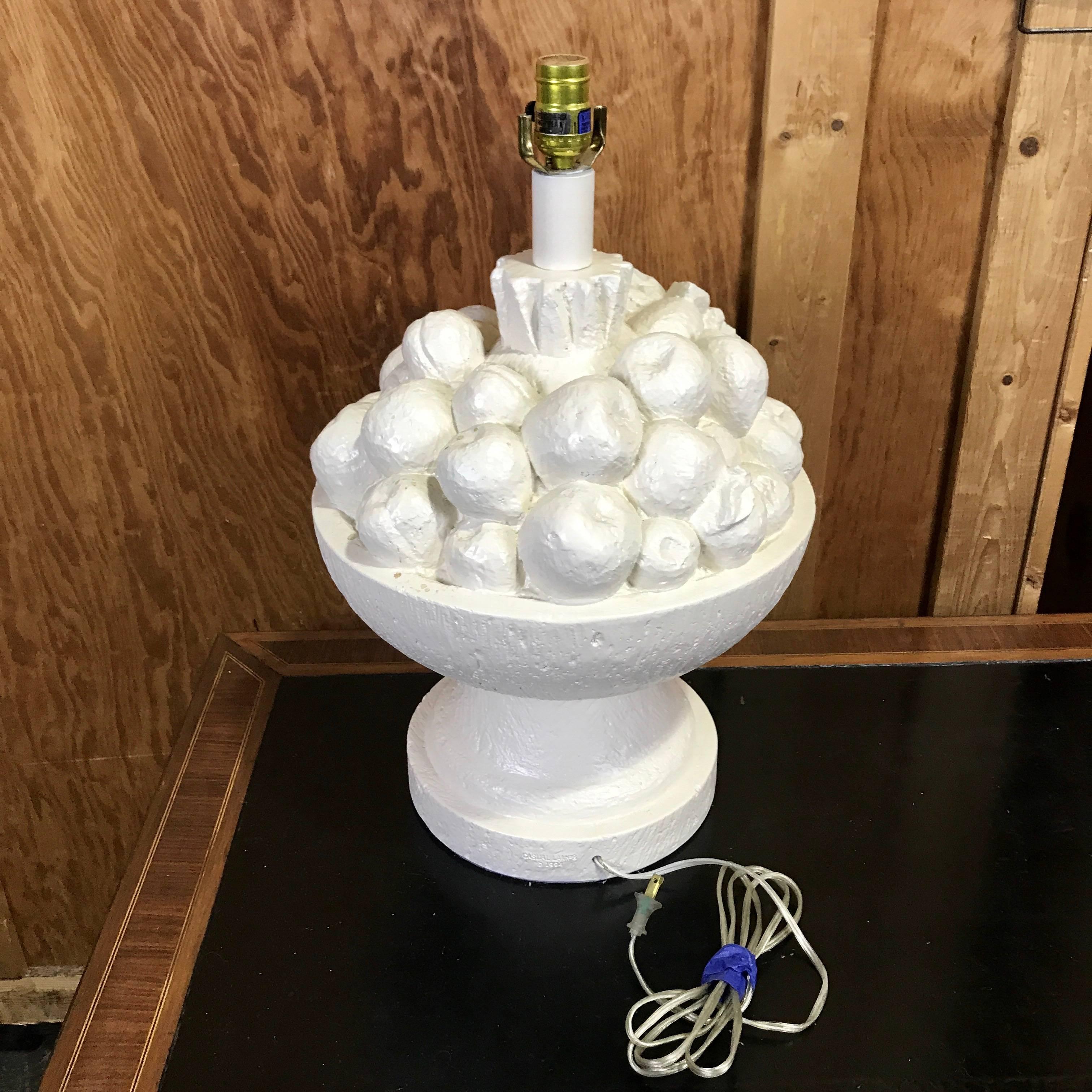 Lámpara de frutas en forma de cuenco estilo John Dickenson, de Casual Lamps, 1994 finales del siglo XX en venta