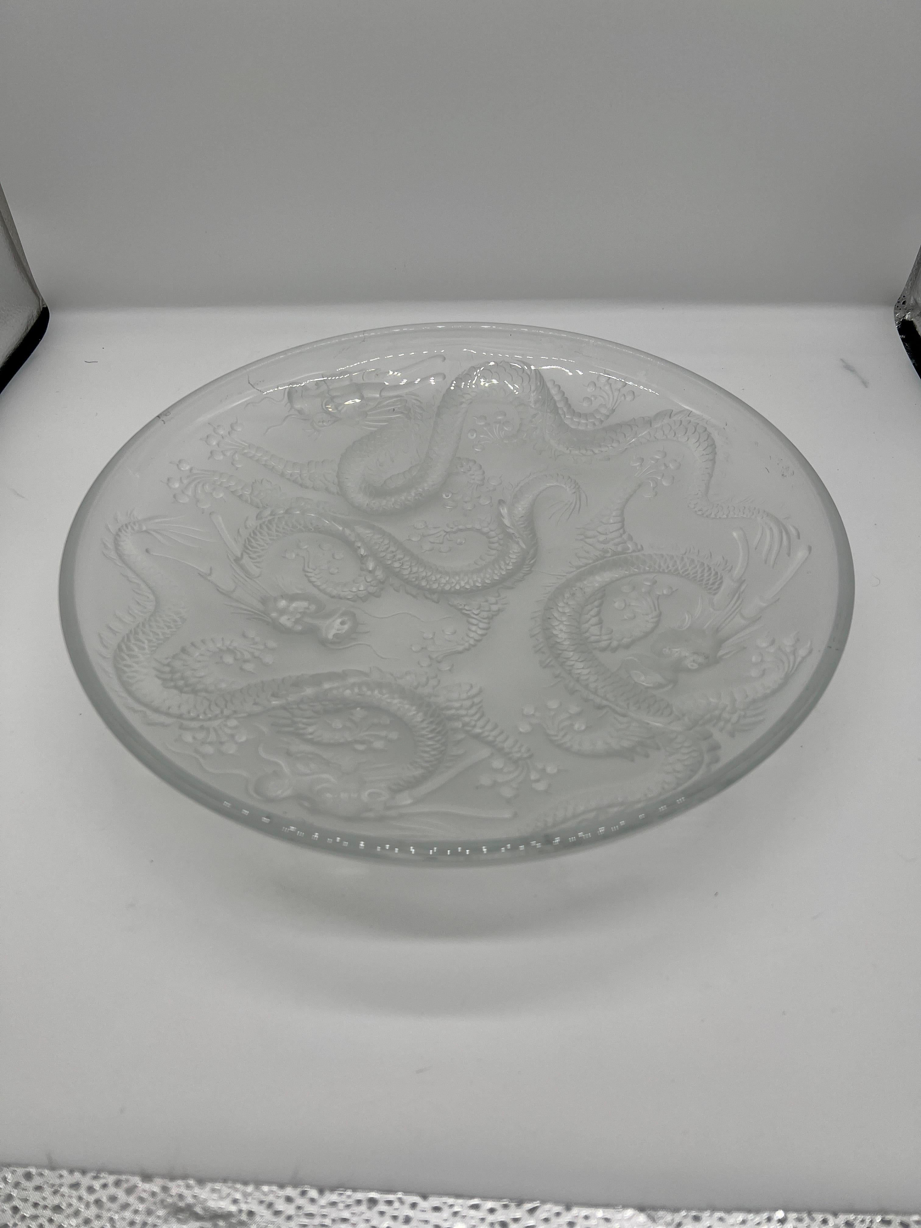 Josef Inwald, circa 1930. 

A good quality and large platter made of glass with 4 dragons. Beautiful chinoiserie decoration to the surface - well known pattern. 

