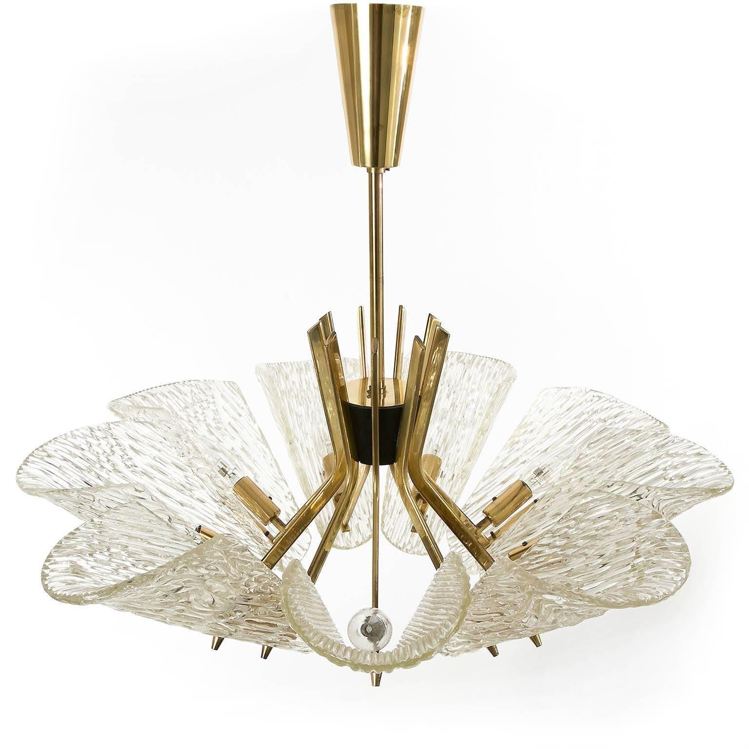 Mid-20th Century Large J.T. Kalmar Chandelier, Brass Textured Glass, Mid-Century Modern, 1950s