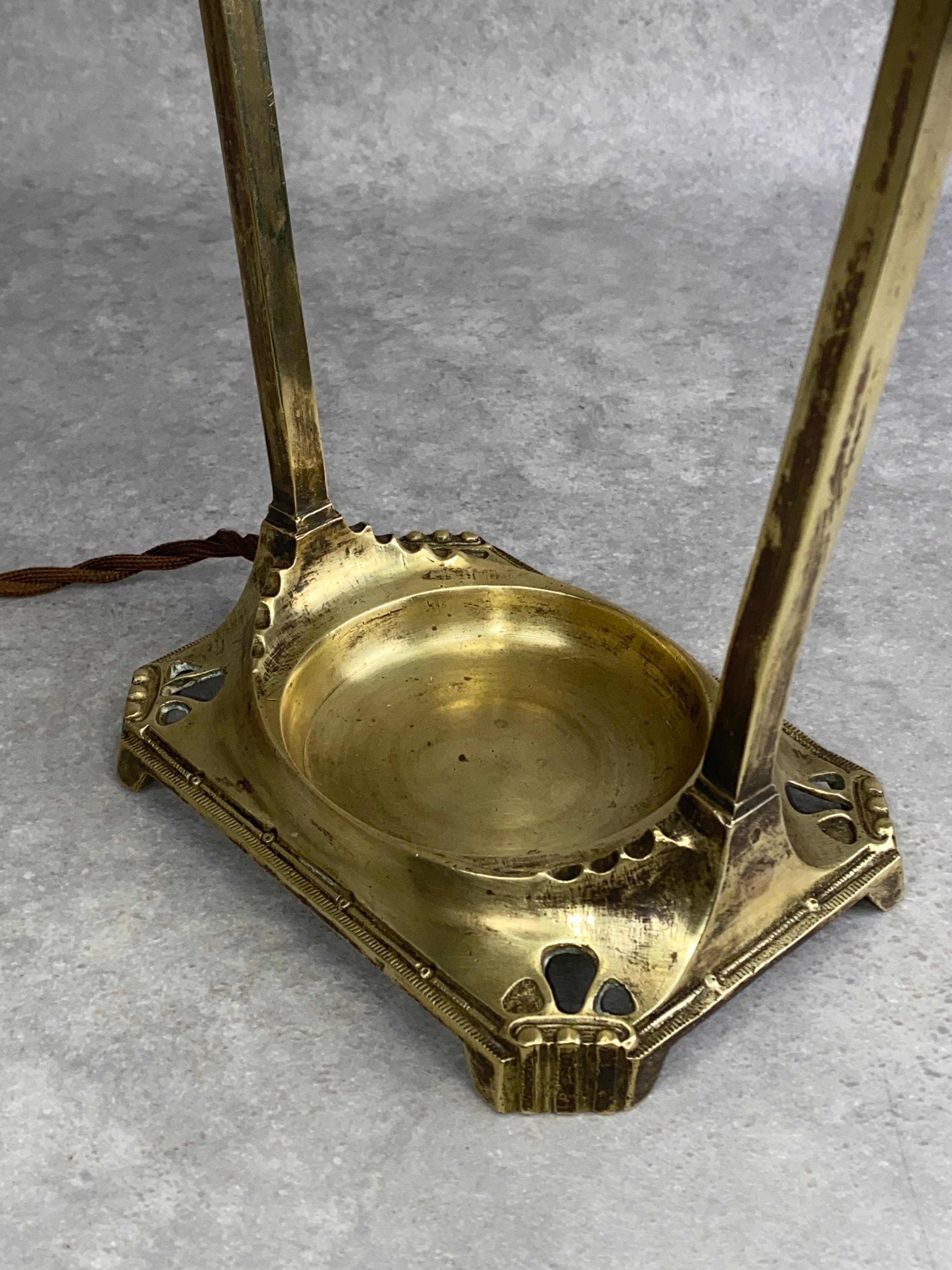 Large jugendstil desk lamp with crystals In Excellent Condition For Sale In Banská Štiavnica, SK